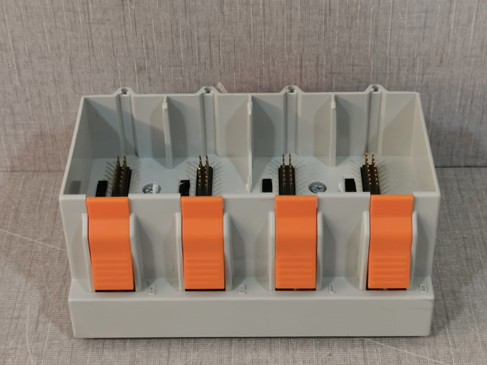 SAIA PCD3.M3120 Saia-Burgess SAIA PCD3.M3120 PLC Controller 24VDC 8