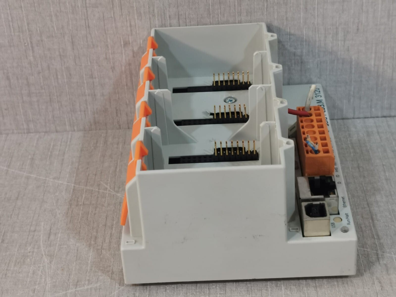SAIA PCD3.M3120 Saia-Burgess SAIA PCD3.M3120 PLC Controller 24VDC 9