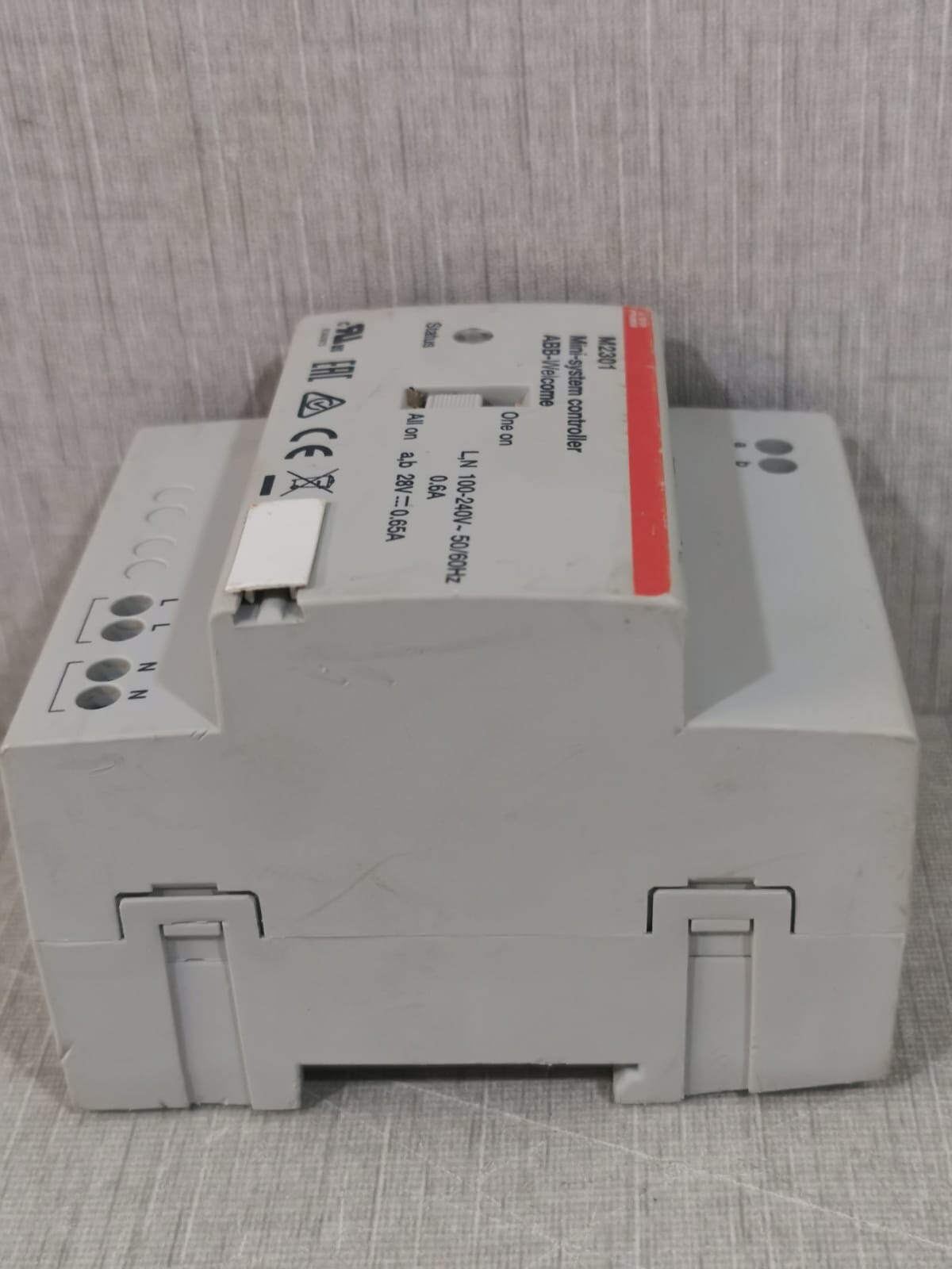 ABB M2301 ABB M2301 Mini-System Controller ABB-Welcome 2TMA070080W0012 4