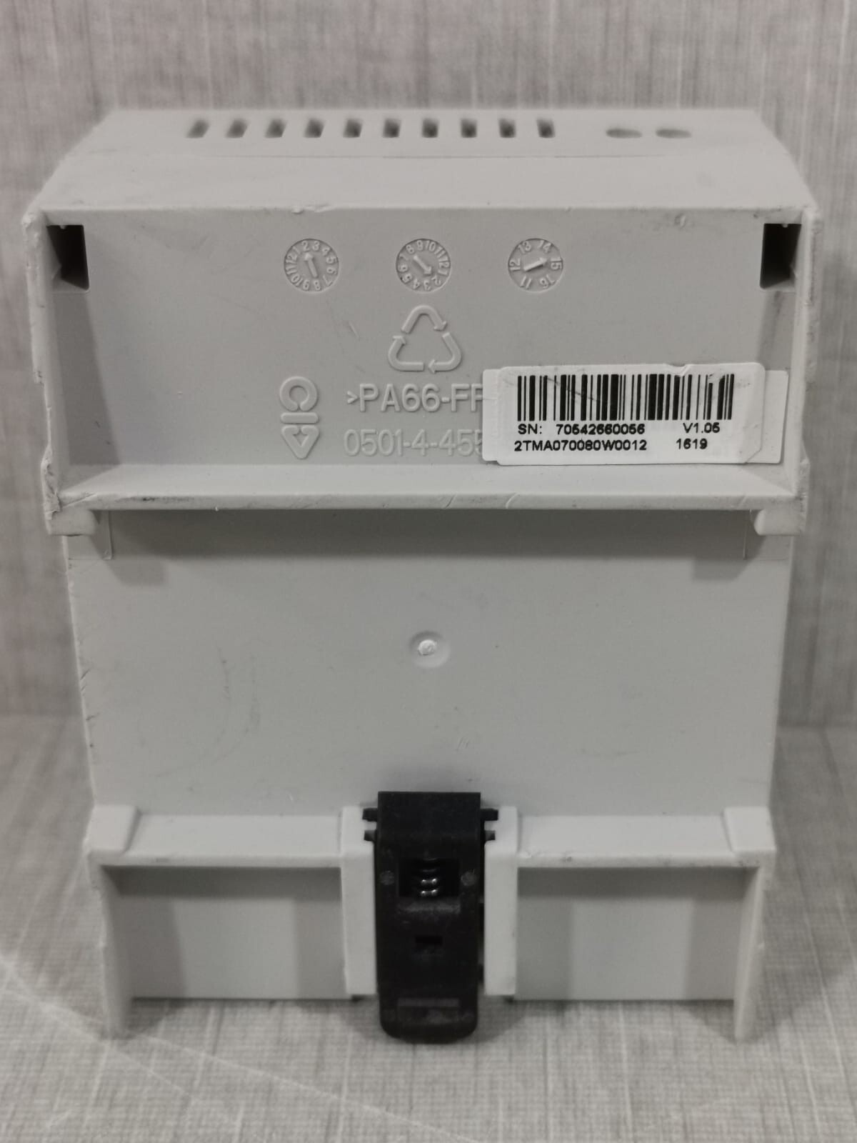 ABB M2301 ABB M2301 Mini-System Controller ABB-Welcome 2TMA070080W0012 5