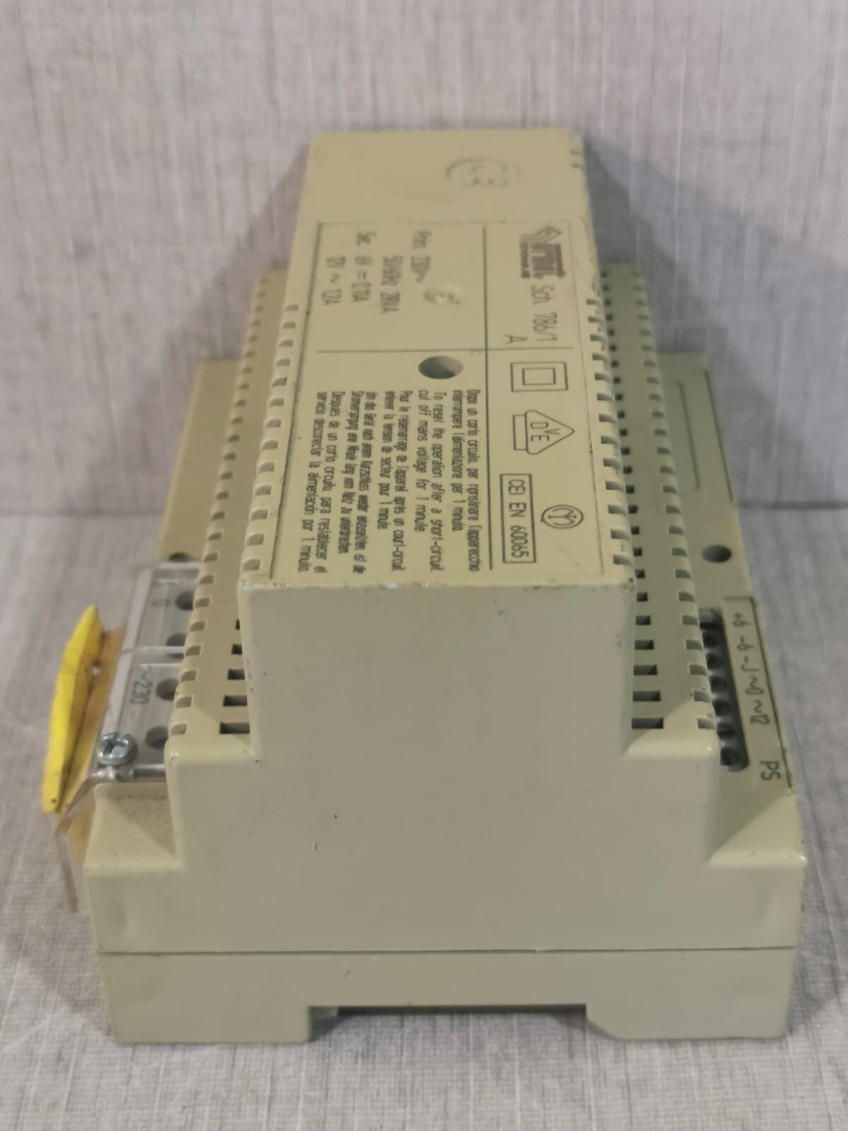 Urmet 786/1 Urmet Domus 786/1 Power Supply 5