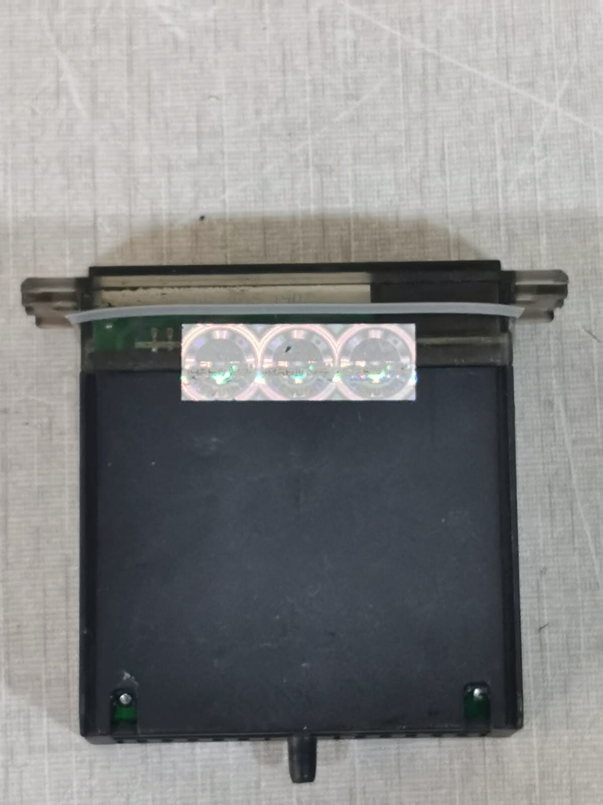 Unbranded SZ-7524T-WEAAB SZ-7524T-WEAAB REV 01 DIGITAL CONTROLLER 250VAC 6