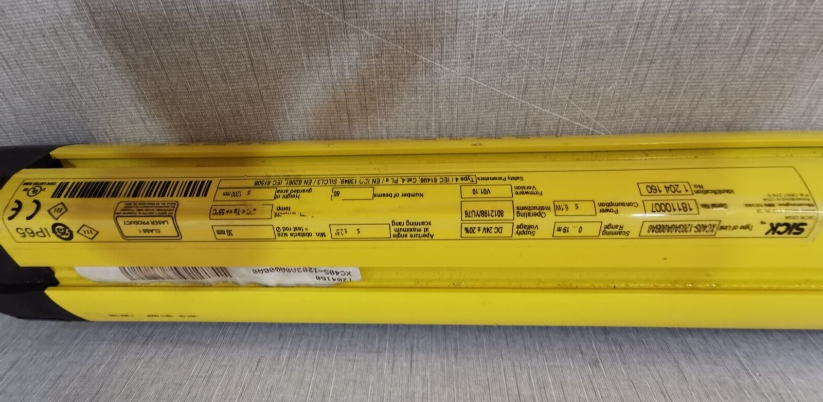 SICK XC40S-1203A0A00BA0 SICK C4000 SELECT SENDER LIGHT CURTAIN XC40S-1203A0A00BA0 F/W VER.V01.10 6