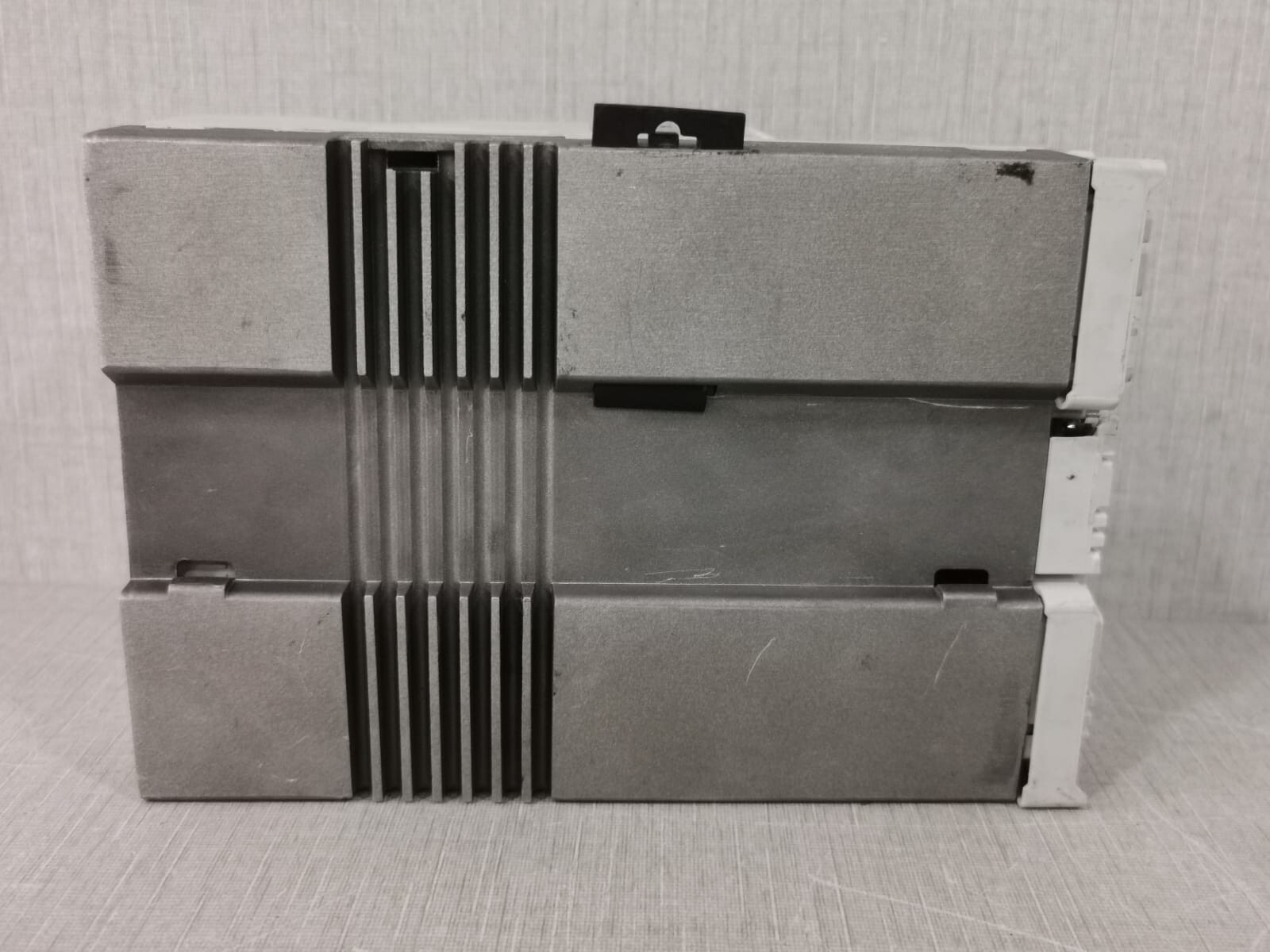 Rexroth CML40.1-SP-220-NA-NNNN-NW Rexroth CML40.1-SP-220-NA-NNNN-NW IndraControl L40 DC 24V 8