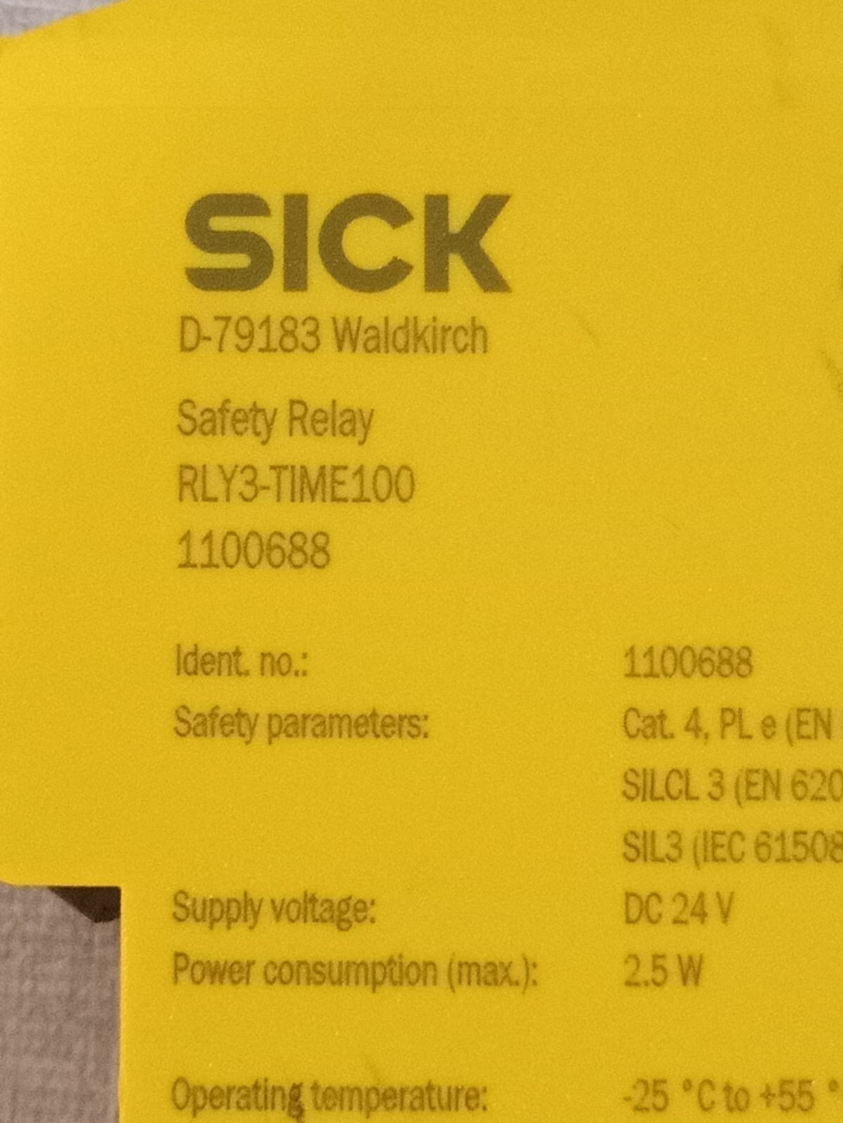 SICK RLY3-TIME100 SICK RLY3-TIME100 Safety Relay 1100688 2