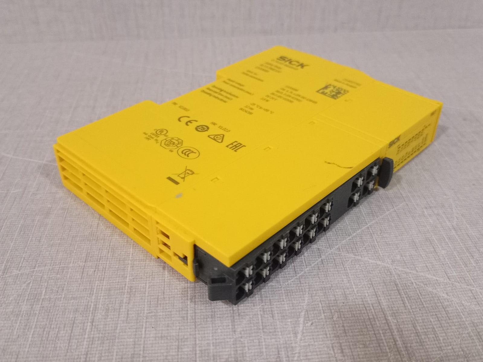 SICK RLY3-TIME100 SICK RLY3-TIME100 Safety Relay 1100688 7