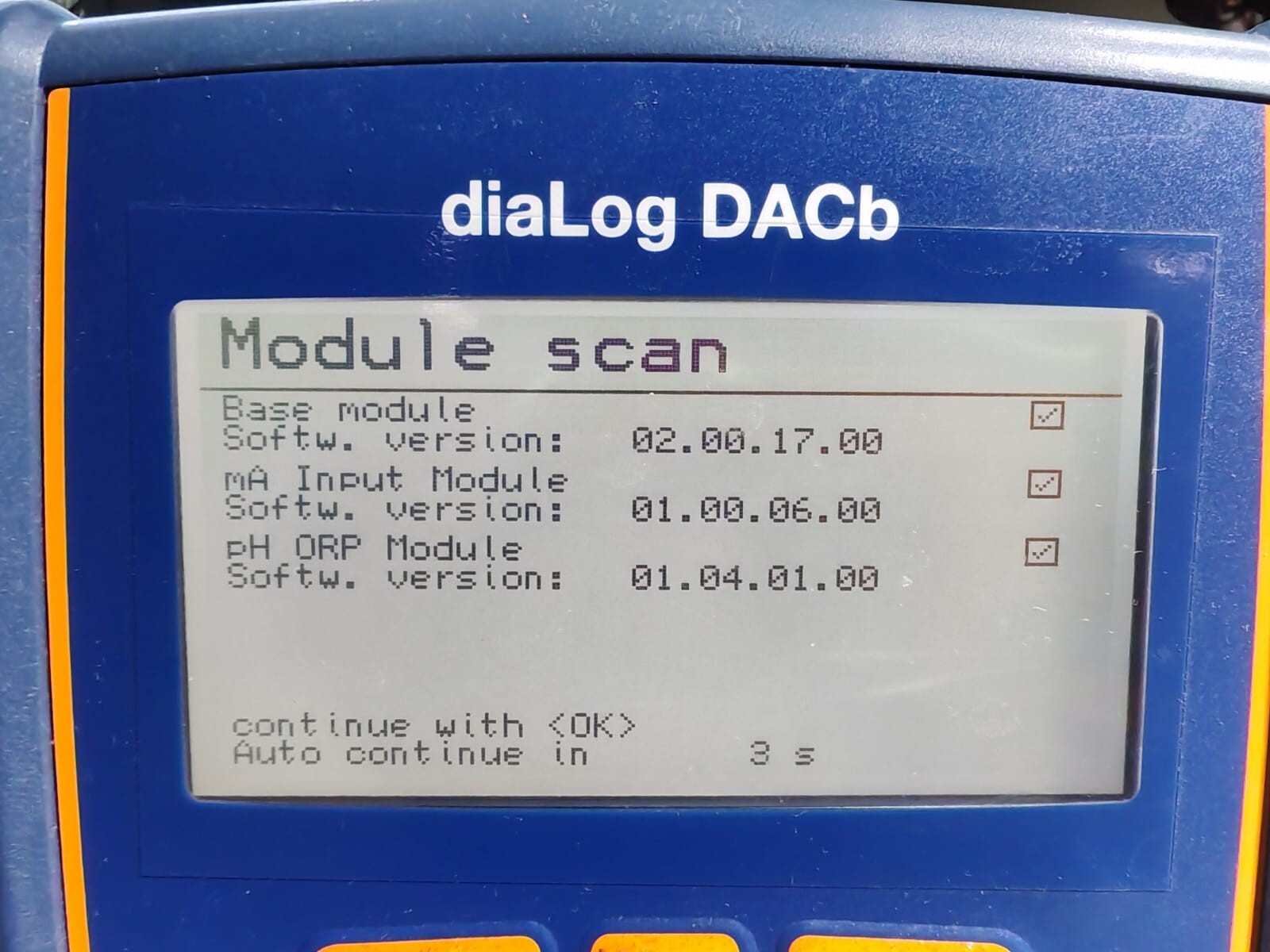 PROMINENT IP66/IP67 ProMinent Dialog DACA00613000010010EN - IP66/IP67 - MultiParameter Controller 4