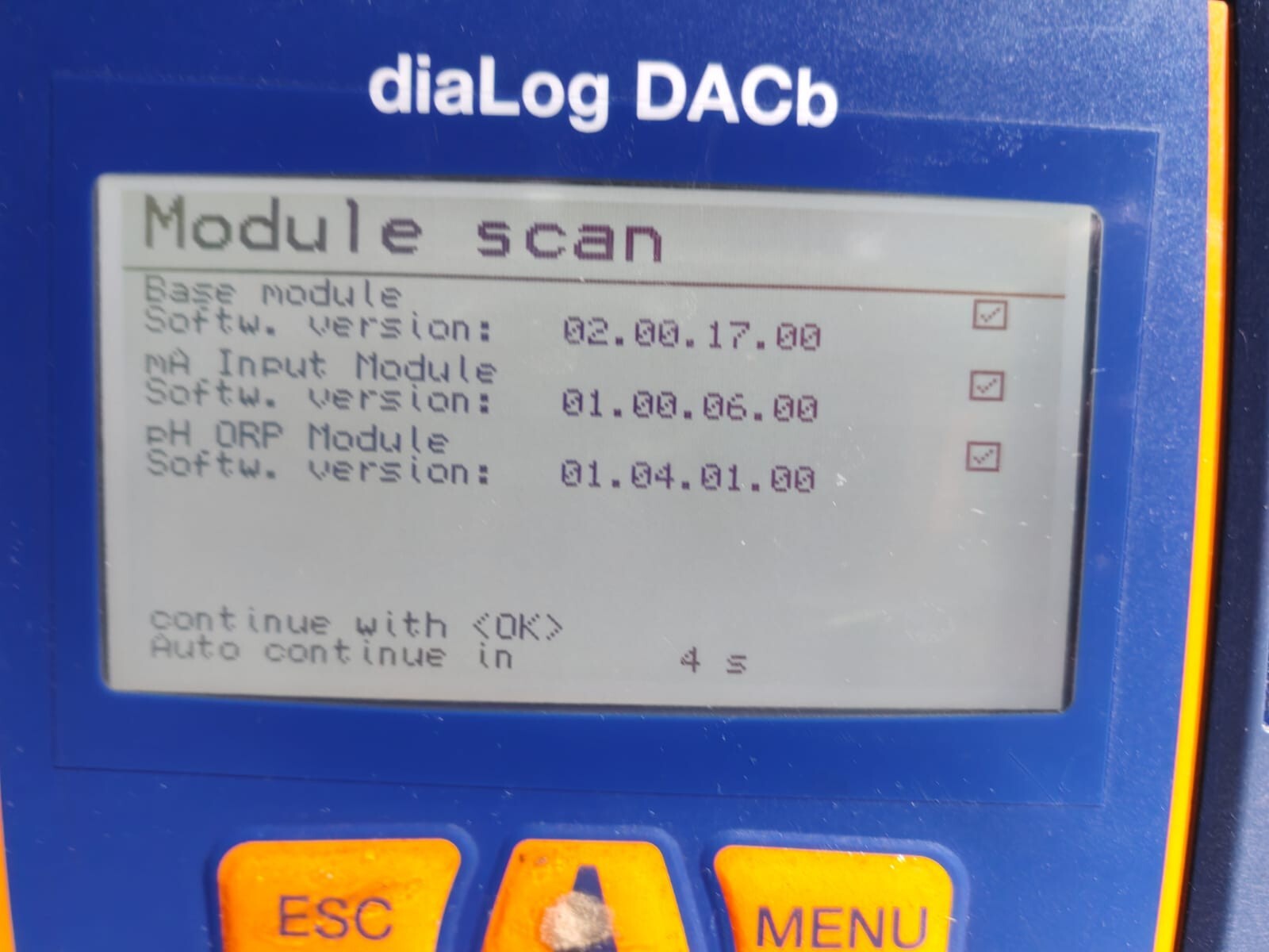 PROMINENT IP66/IP67 ProMinent Dialog DACA00613000010010EN - IP66/IP67 - MultiParameter Controller 7