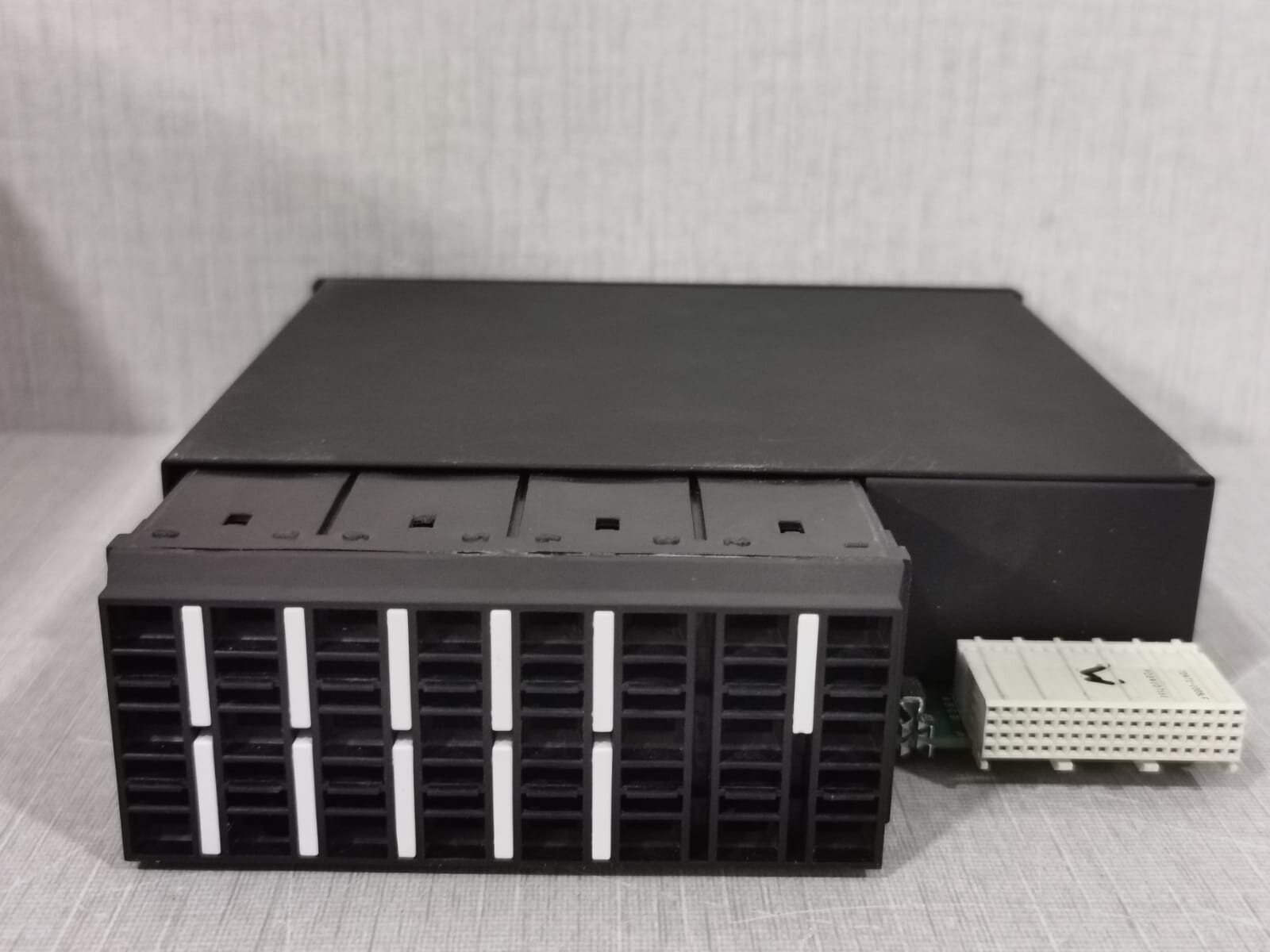 GE UR6BH GE Multilin UR6BH Digital I/O Card 9