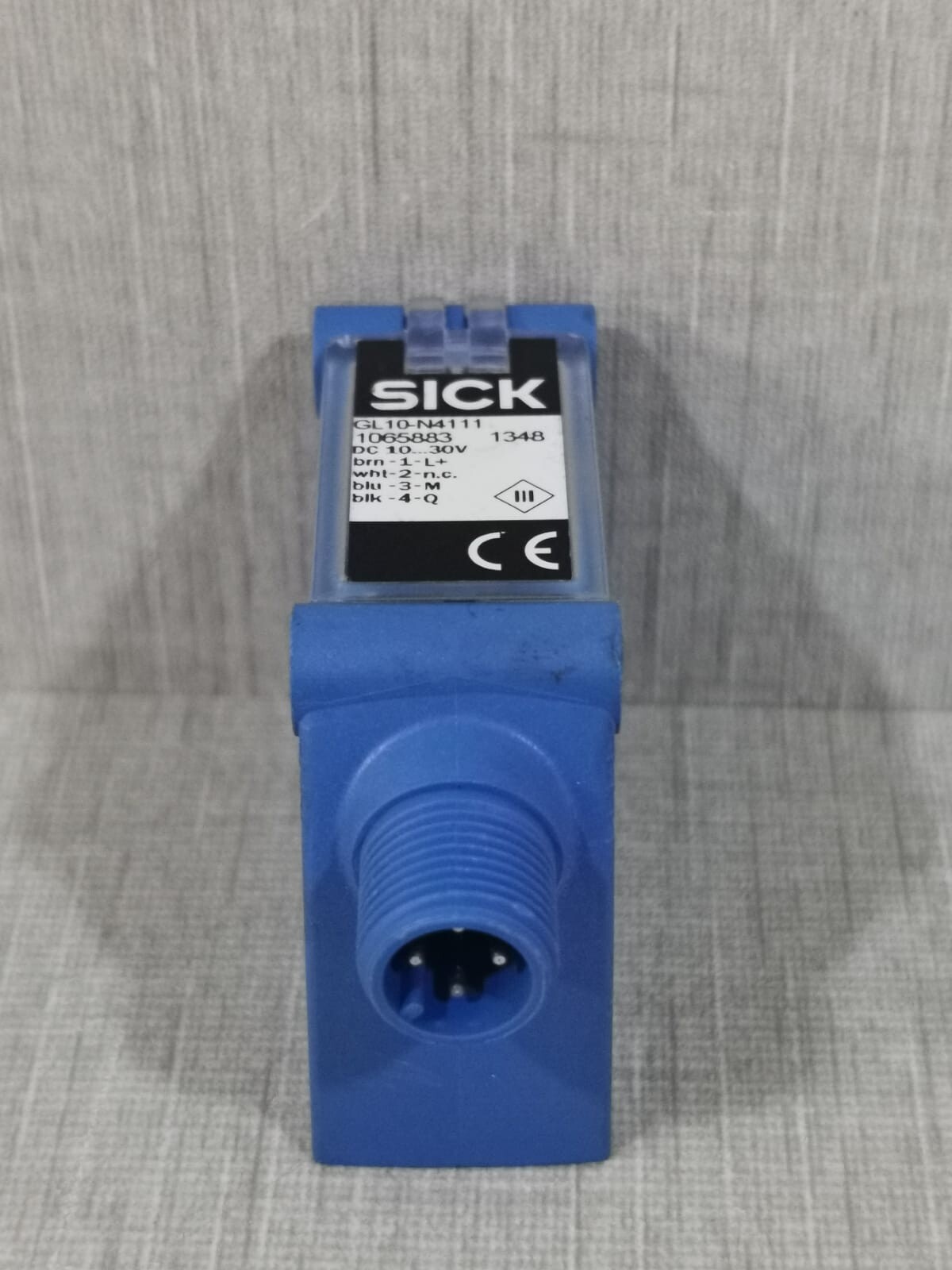 SICK DC-10 SICK GL10-N4111 / GL10N4111 DC 10...30 V 3