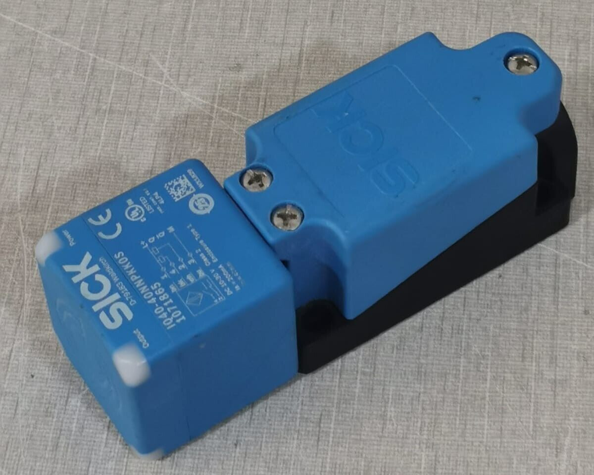 SICK IQ40-40NNPKK0S Inductive Proximity Sensors