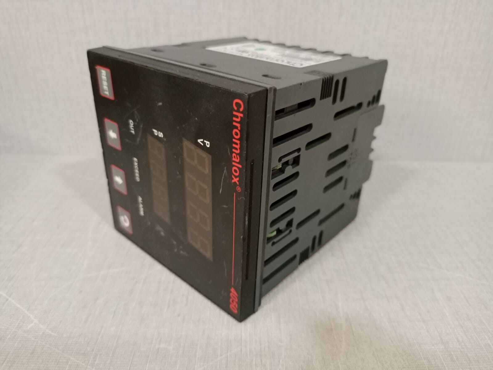 Chromalox 4050-1R000 CHROMALOX 4050 / 4050-1R000 PRECISION HEAT AND CONTROL 120-240V AC 8