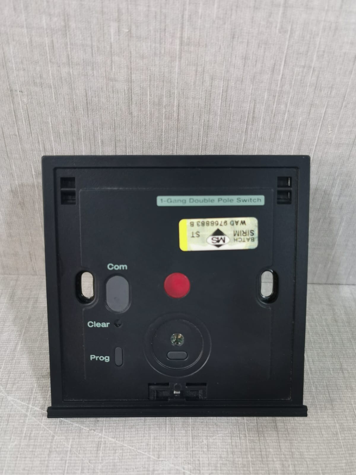 Schneider Electric U301SDP16AZB Schneider Electric ULTI ZigBee U301SDP16AZB 1 Gang 16A Double Pole Switch 3