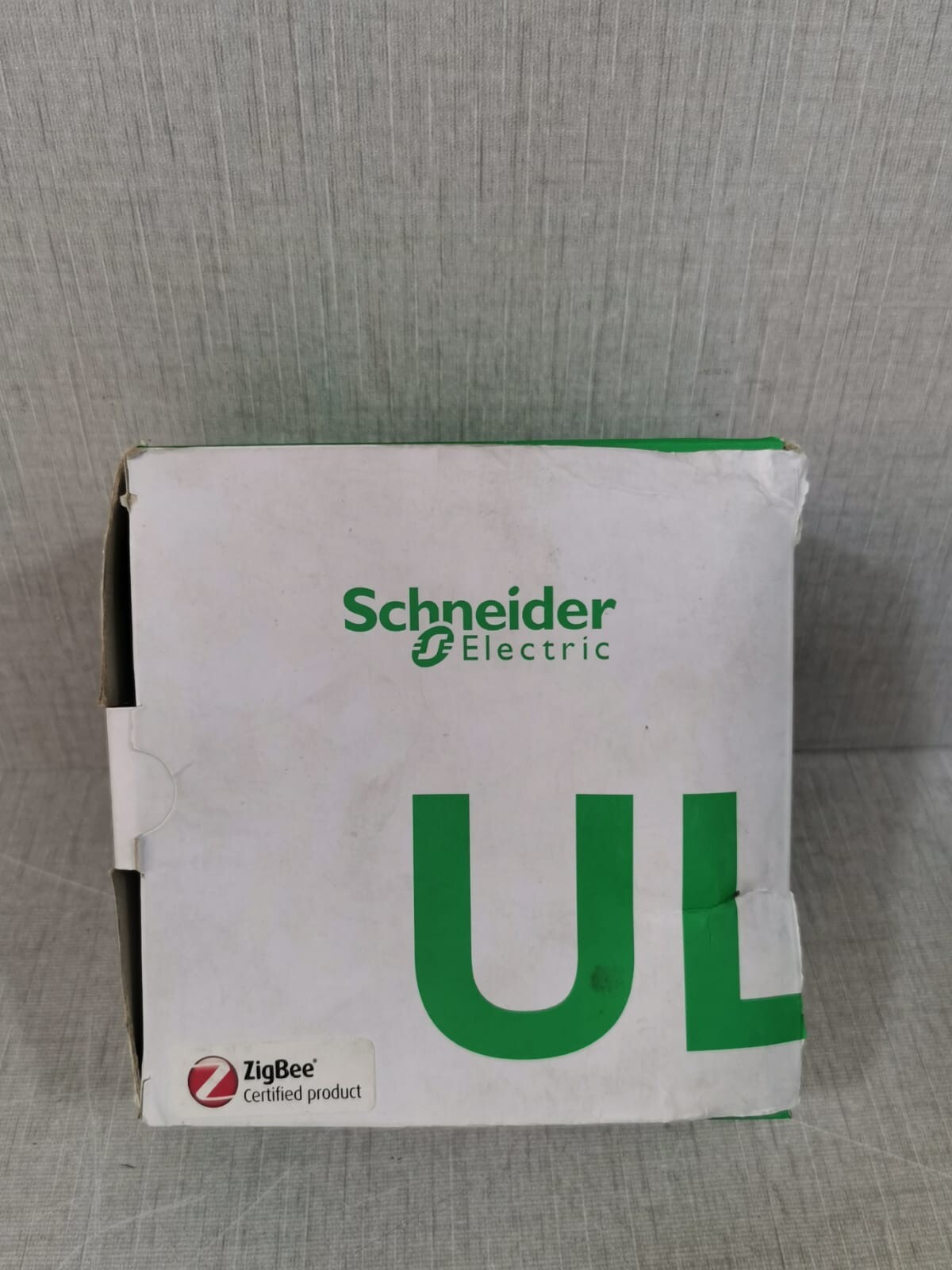 Schneider Electric U301SDP16AZB Schneider Electric ULTI ZigBee U301SDP16AZB 1 Gang 16A Double Pole Switch 8