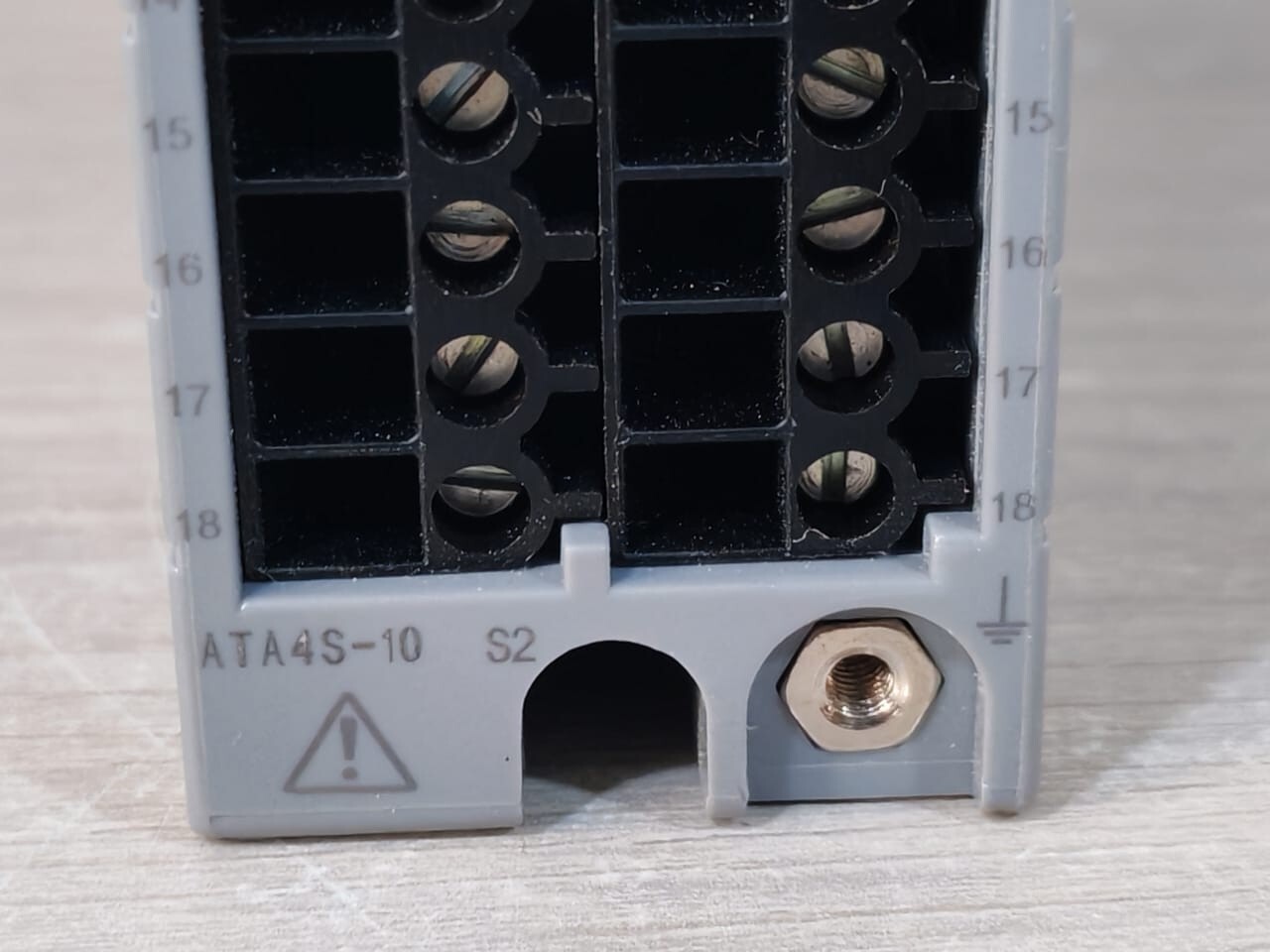 Yokogawa AA1543-H00 Yokogawa AA1543-H00 S1 Analog Output Module With ATA4S-10 S2 Module 3