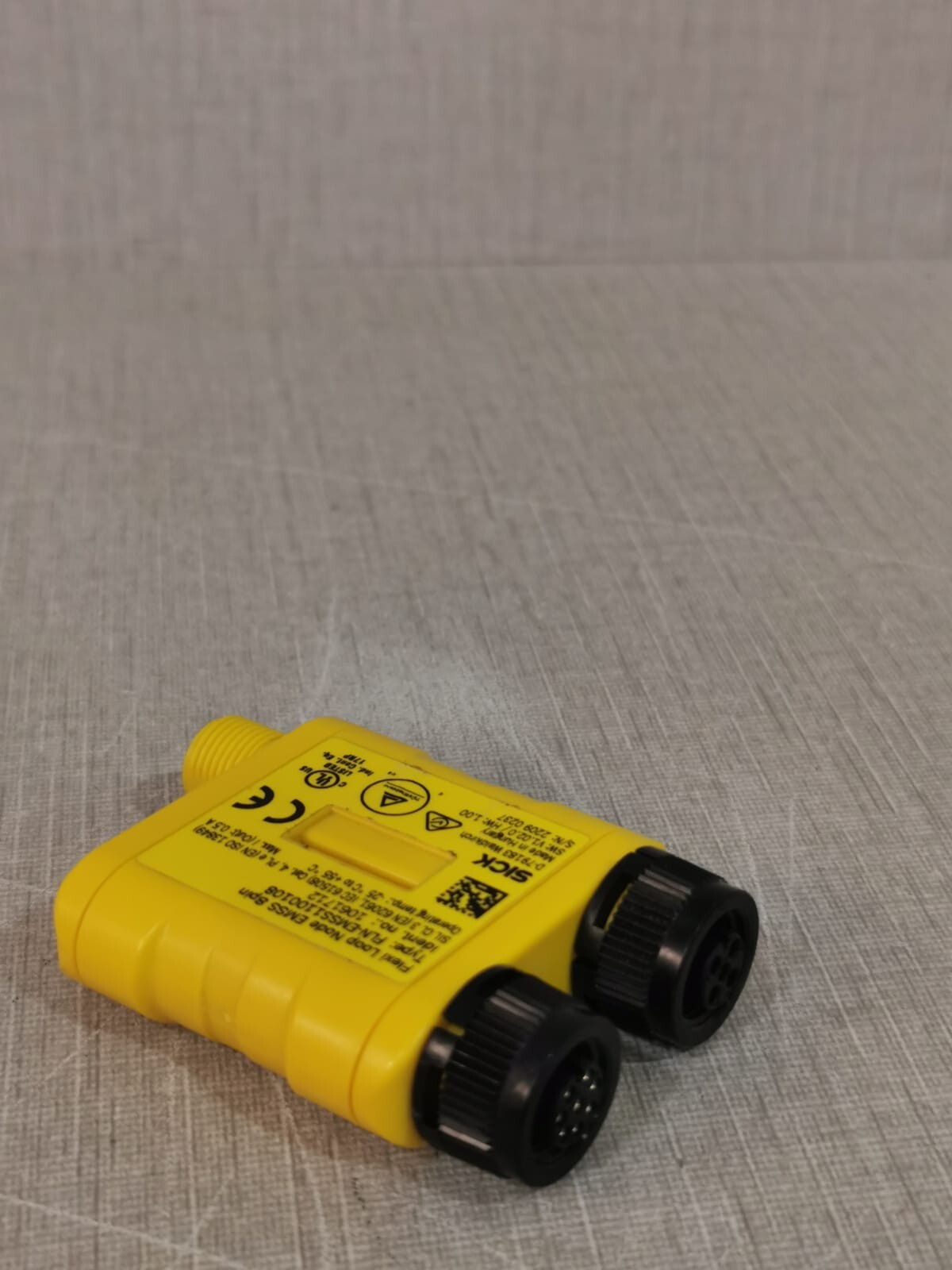 SICK EMSS1100108 SICK Flexi Loop Node EMSS 8pin FLN-EMSS1100108 Ident.No. 1061712 3