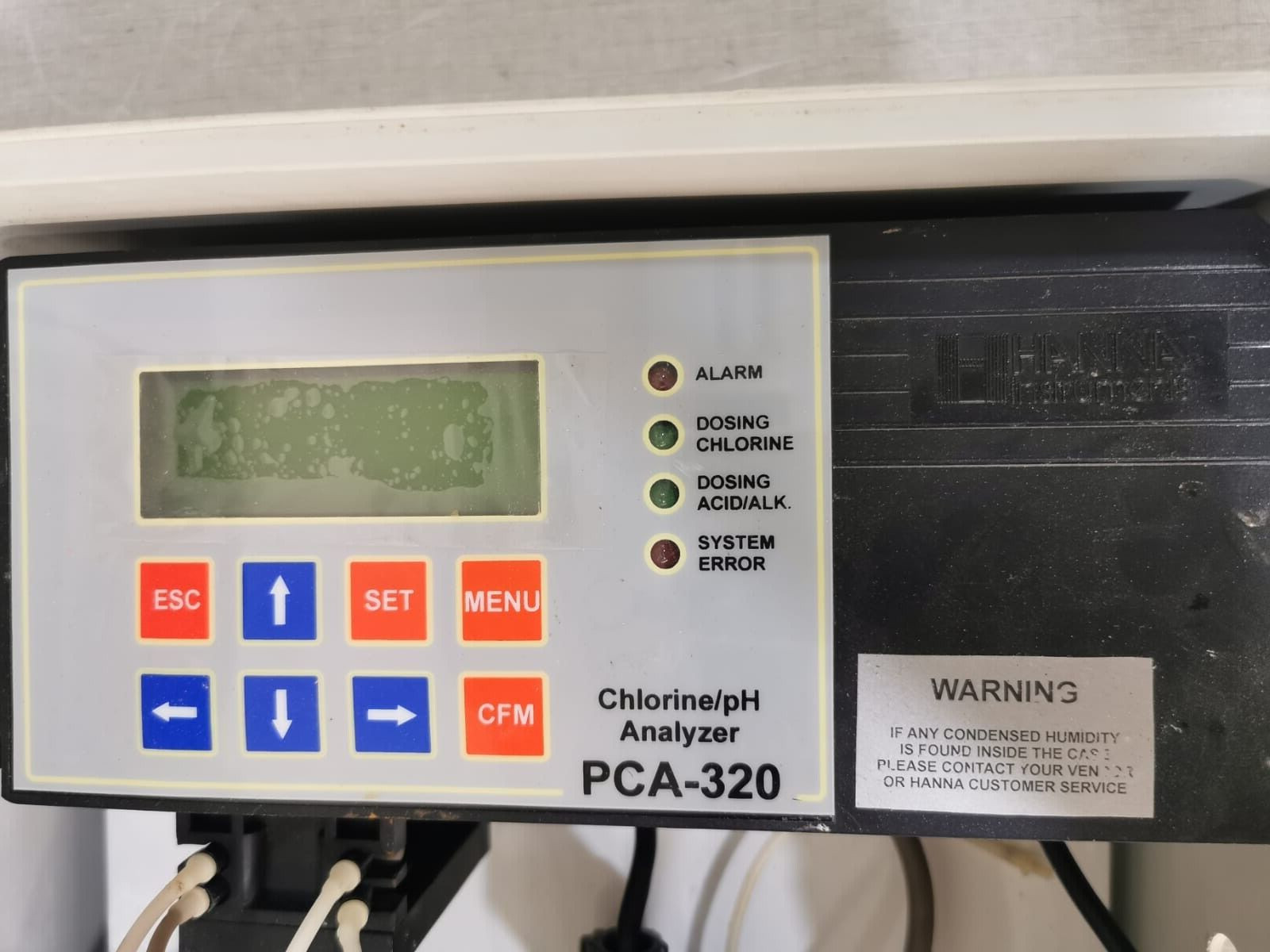 HANNA PCA-320 HANNA INSTRUMENTS PCA320 CHLORINE/pH ANALYZER PCA-320 230VAC 5