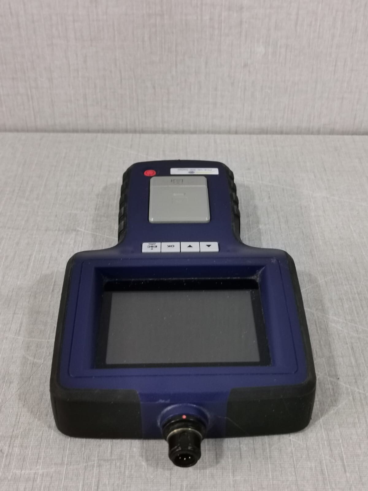 PCE Instruments PCE-VE 300 Series E Instruments PCE-VE 300 Series Industrial Test and Measurement 4