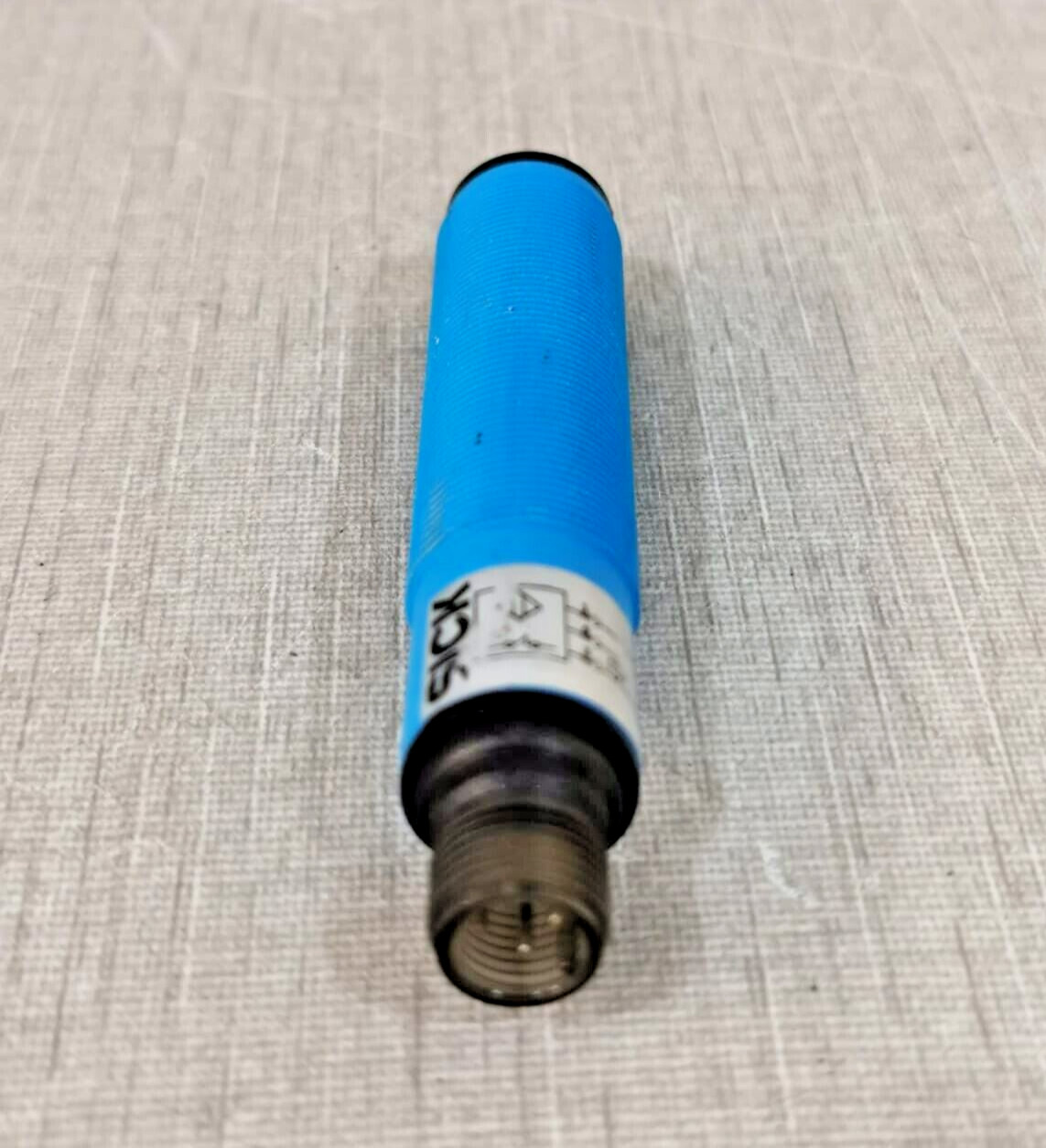 SICK VT18 2T2450 SICK VT18 2T2450 SENSOR SWITCH PHOTOELECTRIC PART No. 6022099 2