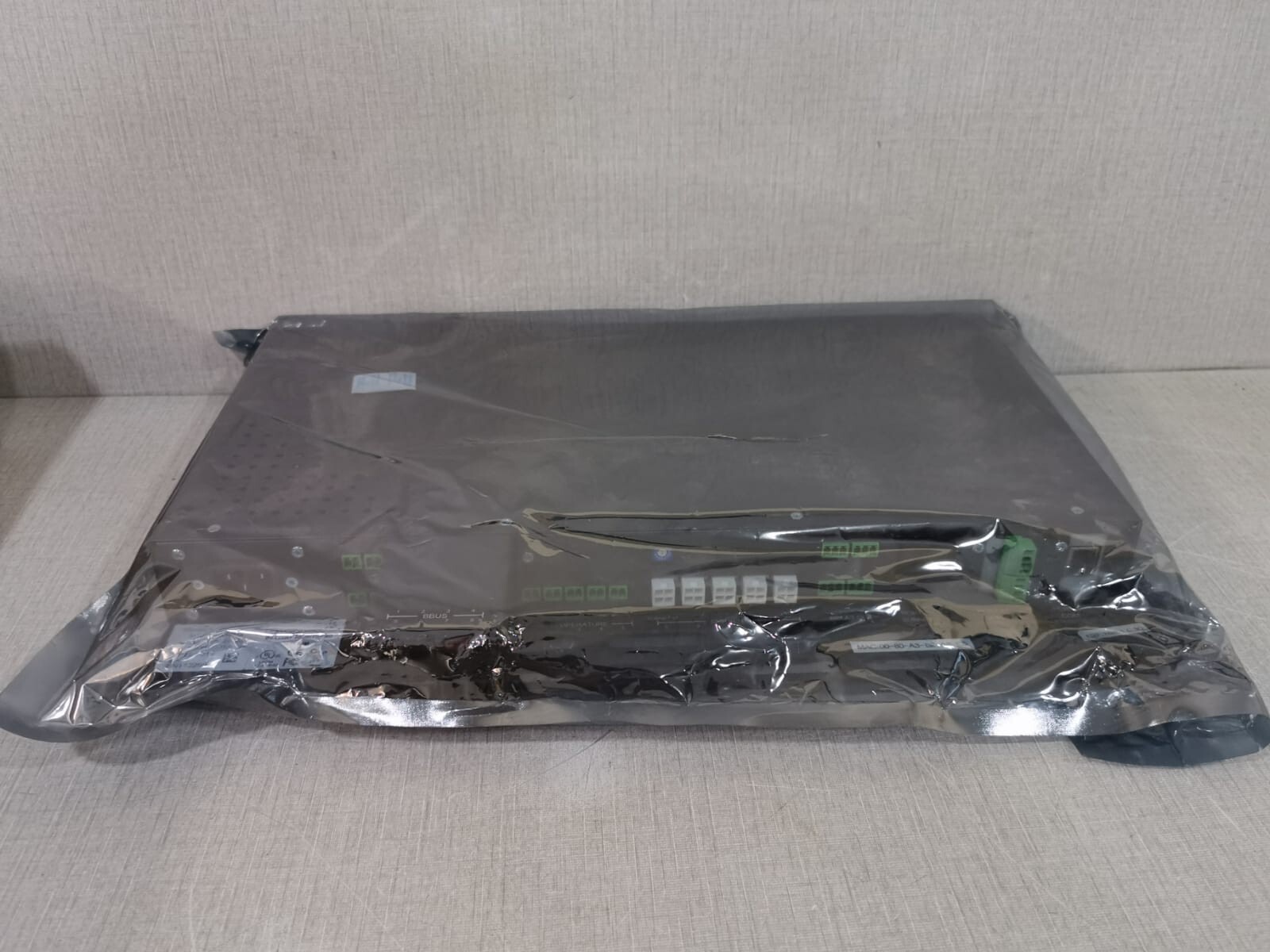 PowerShield B1001-AC POWERSHIELD SENTINEL B1001-AC 9100-043 110V-240VAC 9