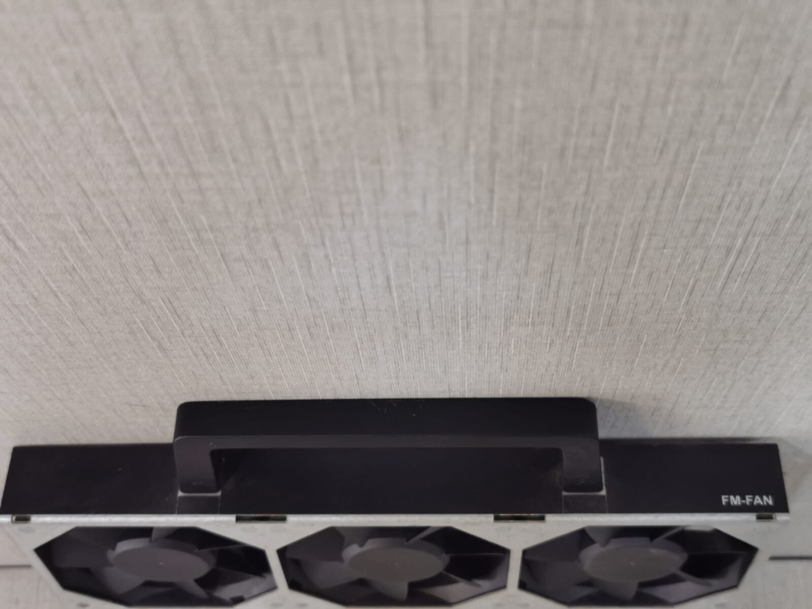 SUNON KDE2408PTV1 SUNON MagLev KDE2408PTV1 DC24V 1.7W Ultra Quiet Fan 7