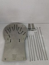 MERCIAN Tupper's Universal Hand-Holder and Retractor