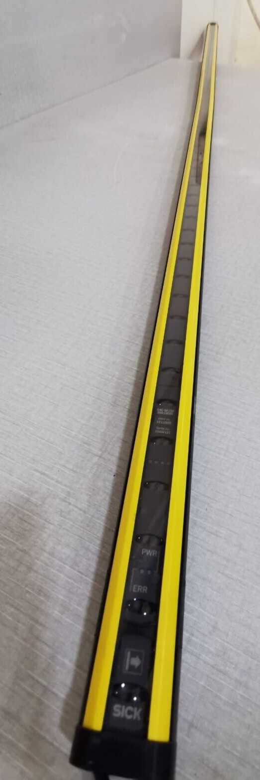 Sick deTec4 Core C4C-SA15030A10000 1211505 LIGHT BARRIER 24V