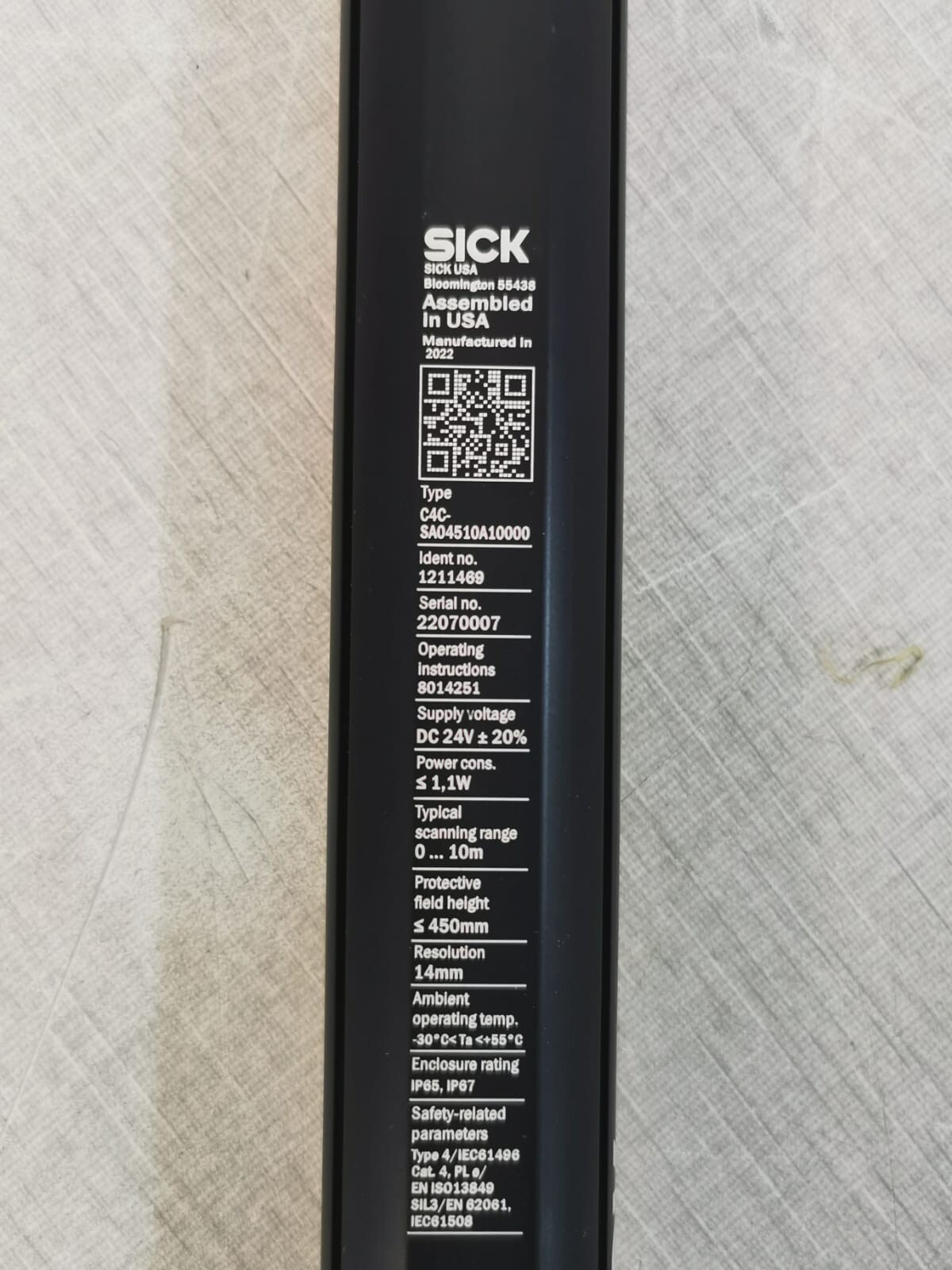 SICK SA04510A10000 SICK deTec4 Core C4C-SA04510A10000 Safety Light Curtains 1211469 DC 24V 8