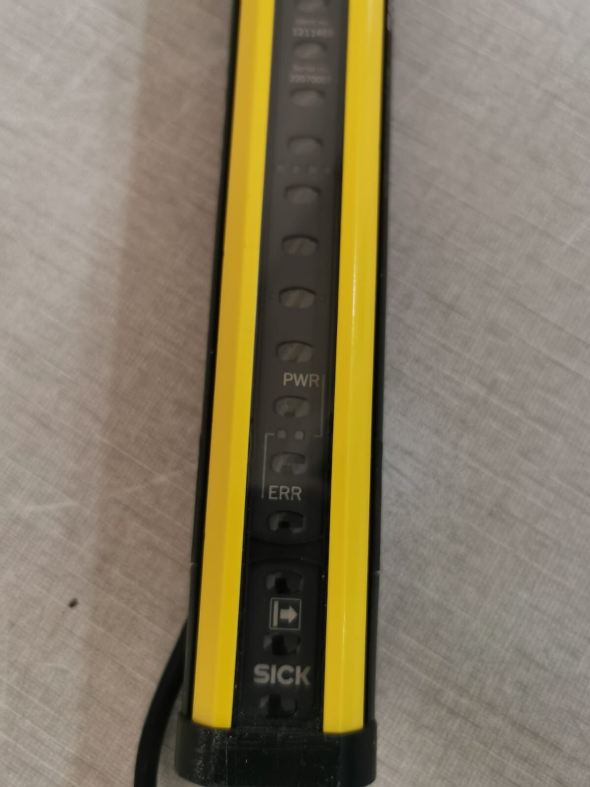 SICK SA04510A10000 SICK deTec4 Core C4C-SA04510A10000 Safety Light Curtains 1211469 DC 24V 9