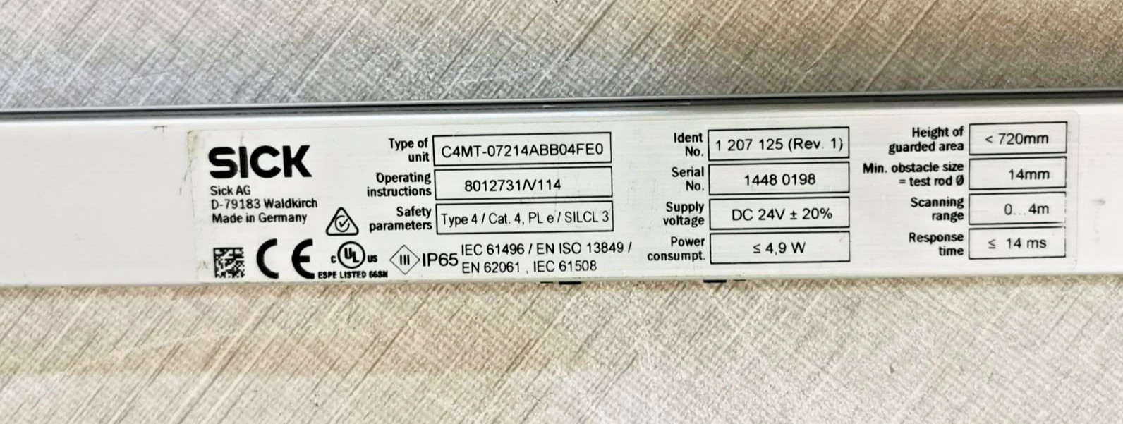 SICK C4MT-07214ABB04FE0 SICK miniTwin4 C4MT-07214ABB04FE0 1207125 Rev.1 720mm DC 24V 4