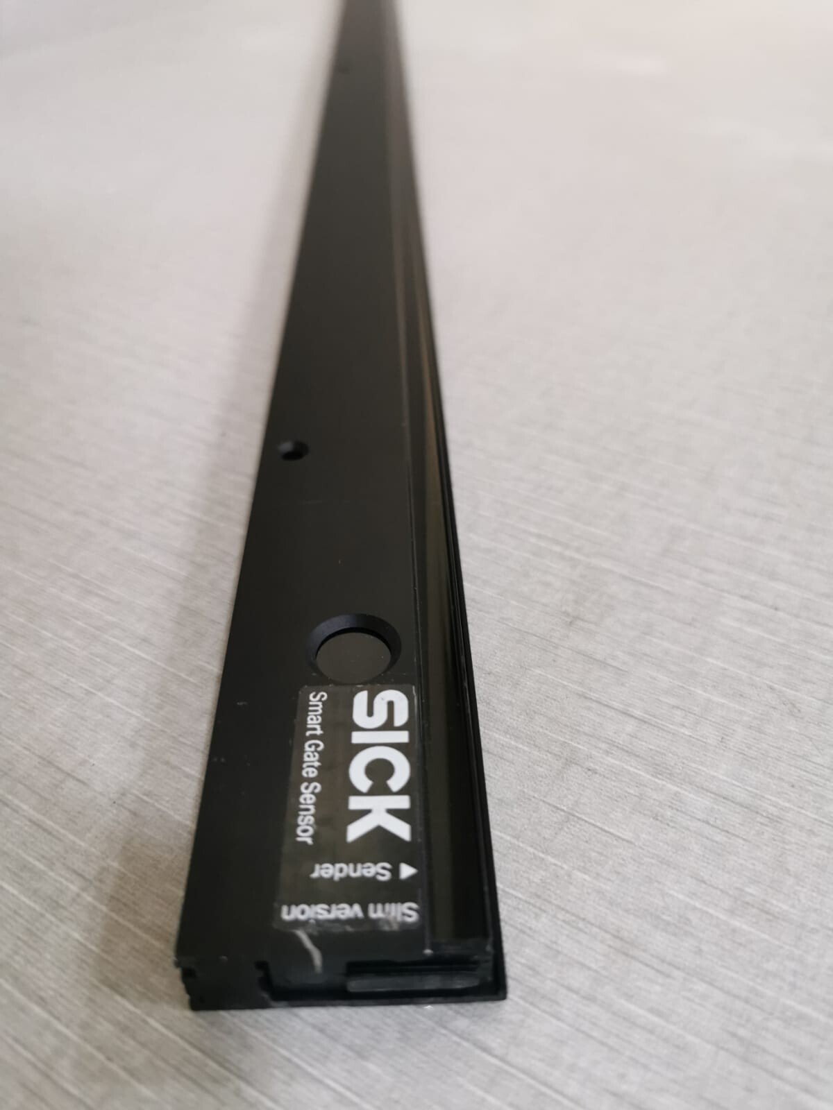 SICK S072XXPS2XXX SICK SGT8-S072XXPS2XXX SLIM VERSION SENDER SMART GATE SENSOR 8
