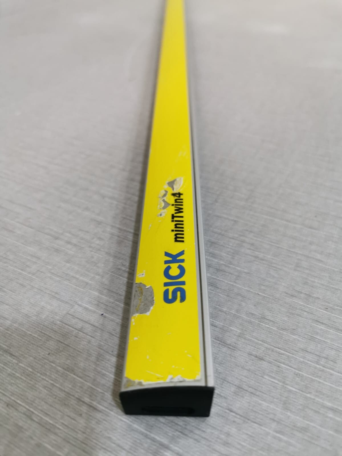 sick C4MT-09024ABB04FE0 SICK miniTwin4 C4MT-09024ABB04FE0 Ident No. 1 207 294 Rev 1 2