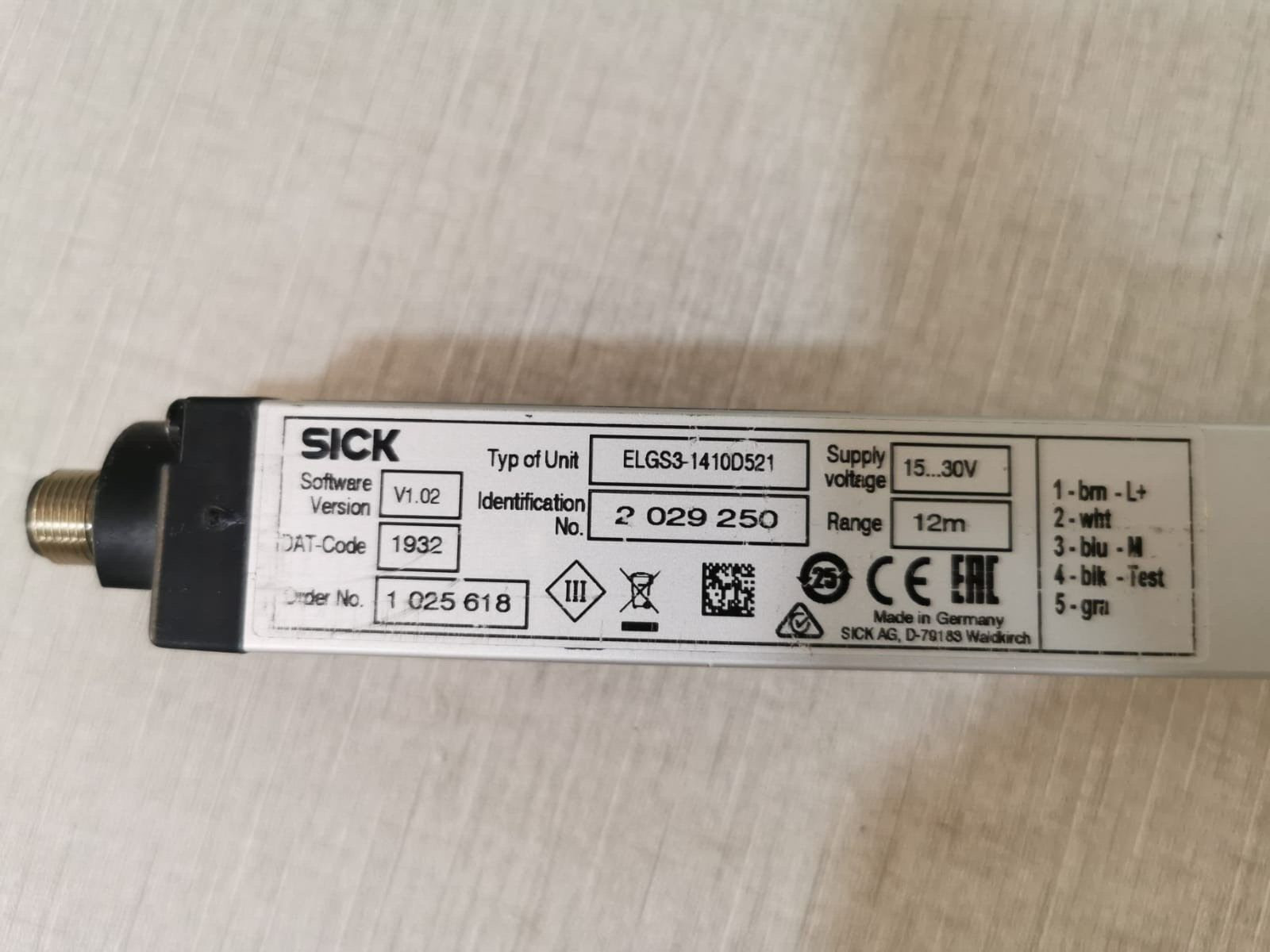 SICK ELGS3-1410D521 SICK ELG ELGS3-1410D521 Ident. No. 2 029 250 S/VER. V1.02 15...30V 8