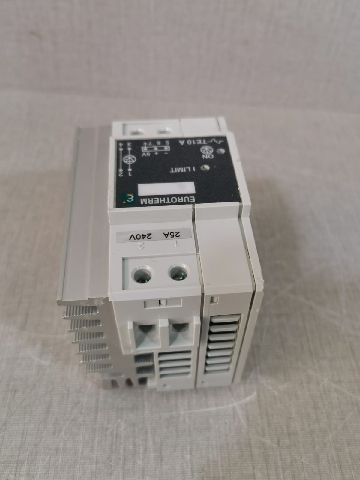 Eurotherm TE10A Eurotherm TE10A 25A 24V Compact Power Controller 5