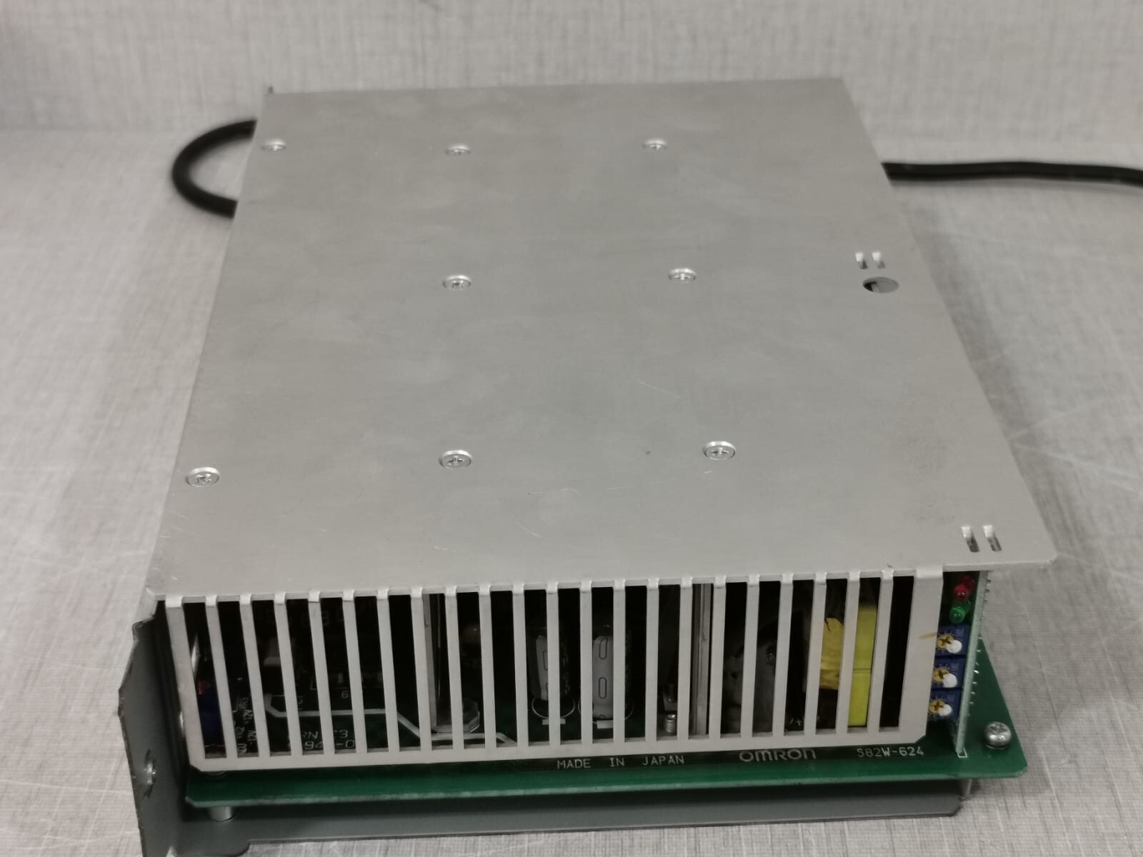 Kawasaki S82W-624 Kawasaki S82W-624 Power Supply Unit 50630-1108 200-240VAC 50-60HZ 6