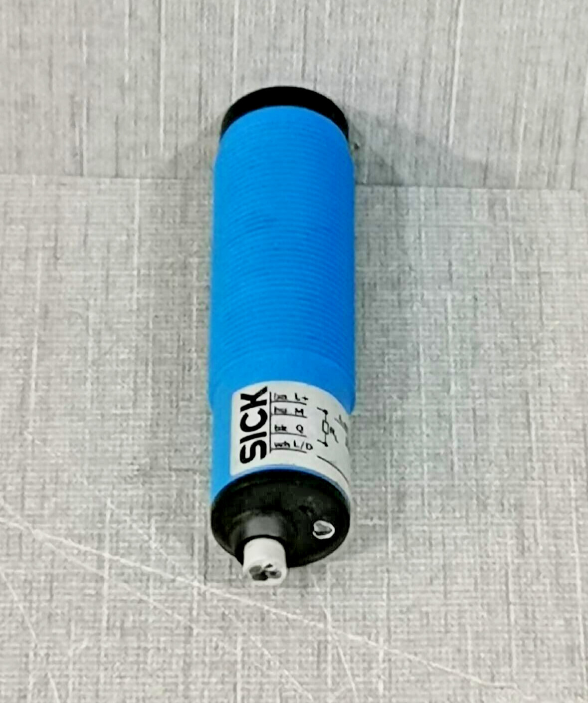 SICK VE18-4N3612 SICK VE18-4N3612 Through-beam photoelectric sensor 3
