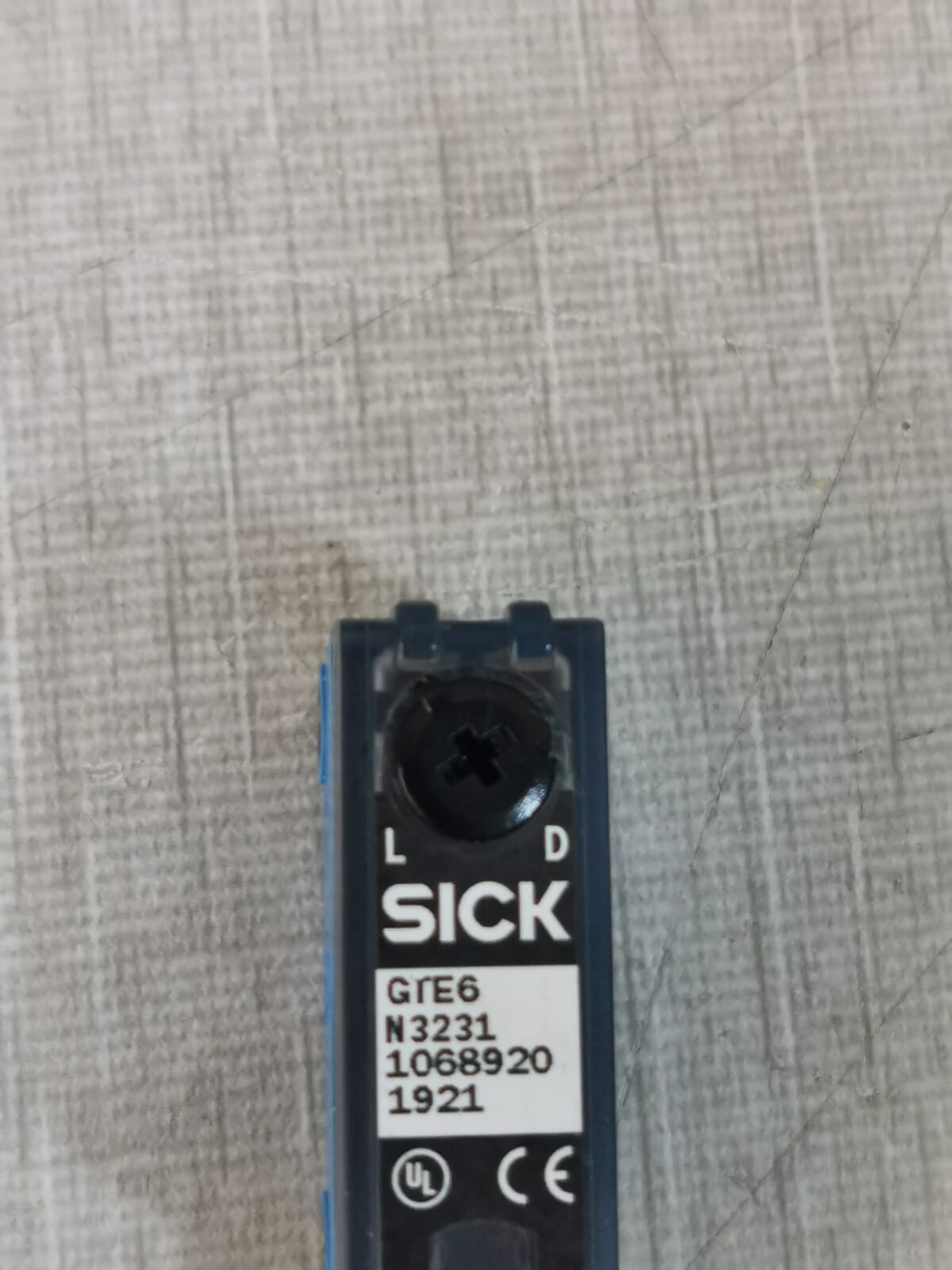 SICK GTE6 SICK GTE6 Photoelectric Sensor + SICK GE6 Photoelectric Sensor 2