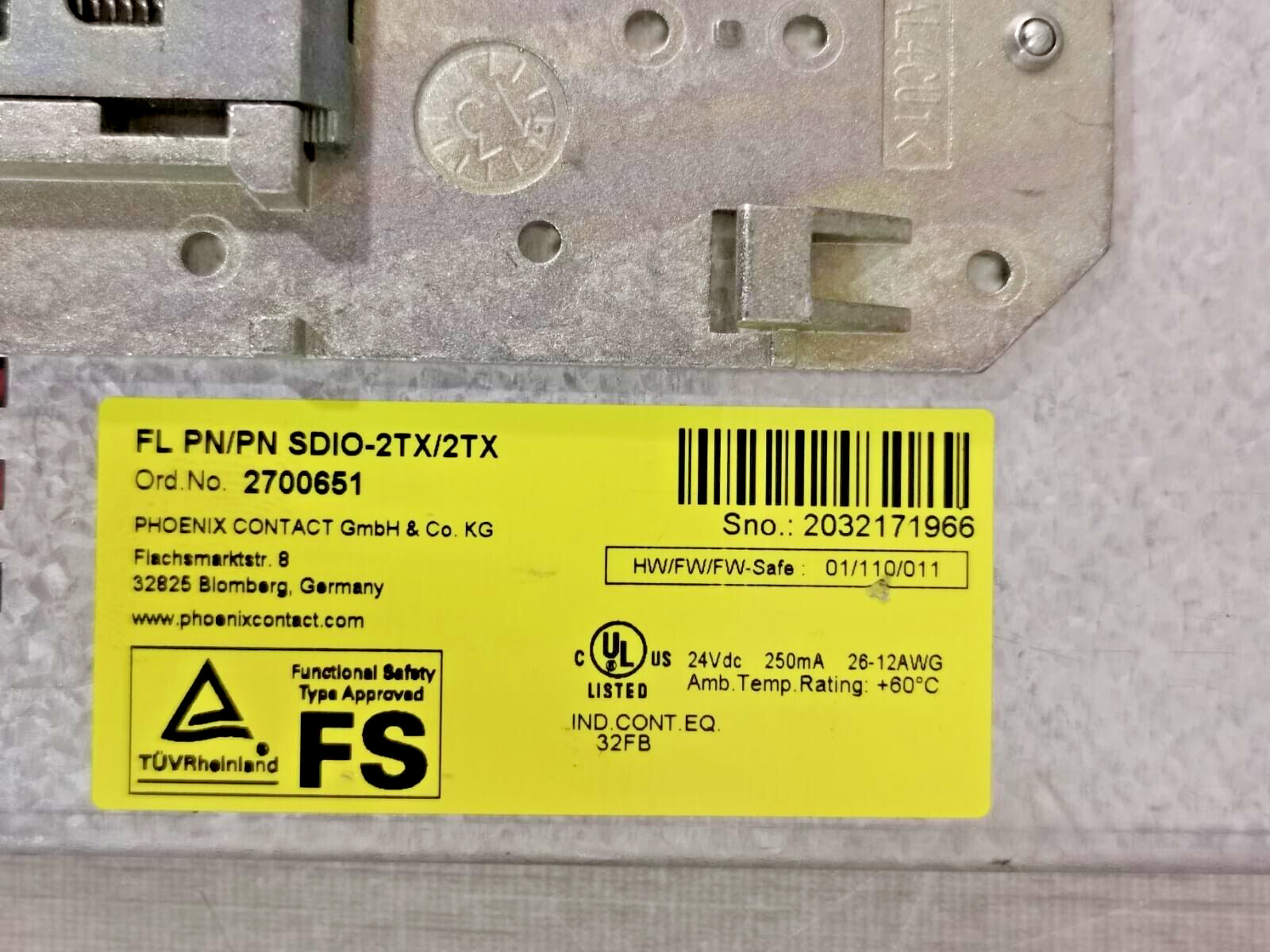 Phoenix Contact FL PN/PN SDIO-2TX/2TX Phoenix Contact ProfiSafe FL PN/PN SDIO-2TX/2TX 2700651 Security Gateway 2