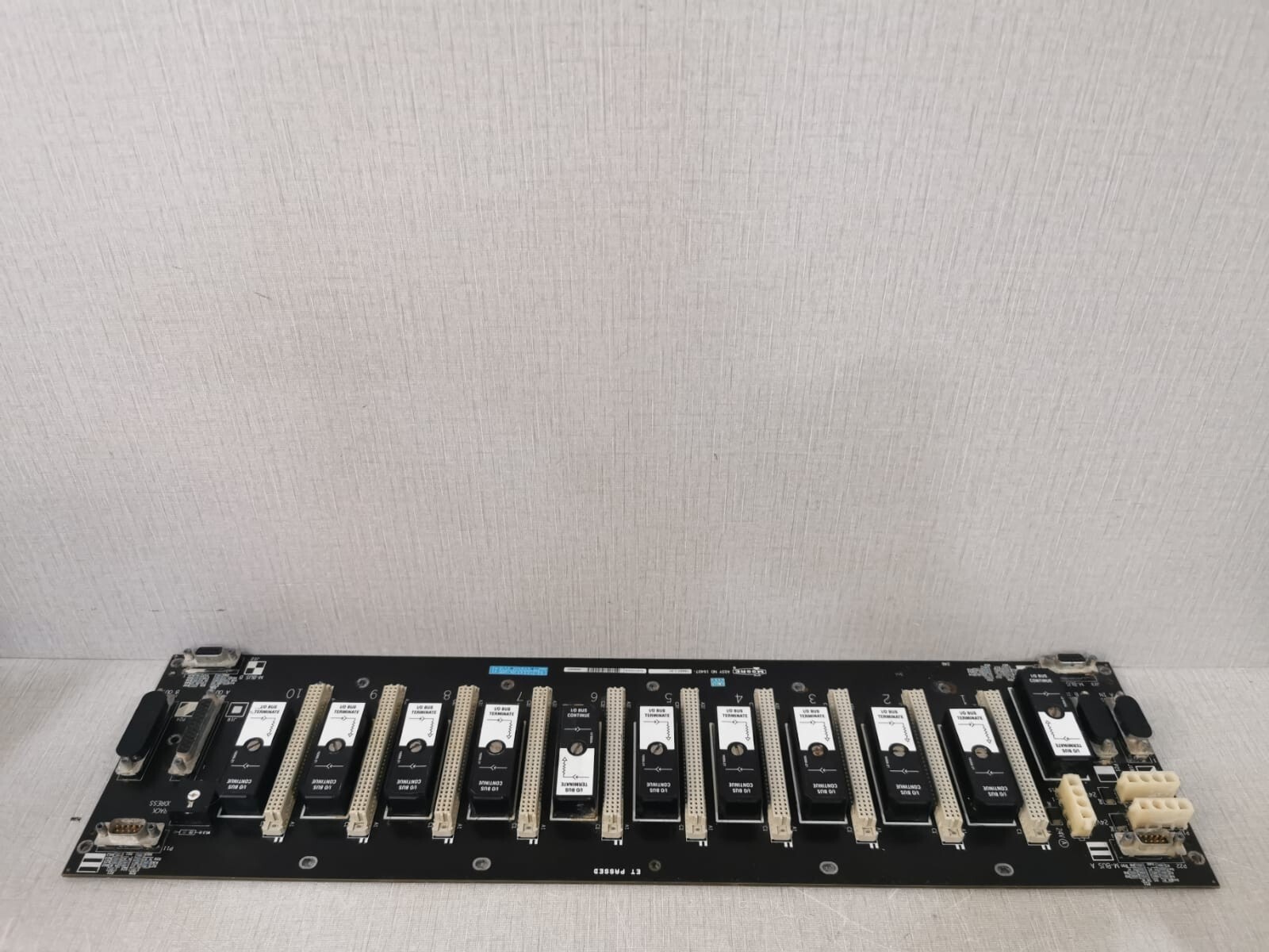 Siemens 16407-1-01 Moore / Siemens 16407-1-01 I/O Bus Continue/Terminate Rack 5