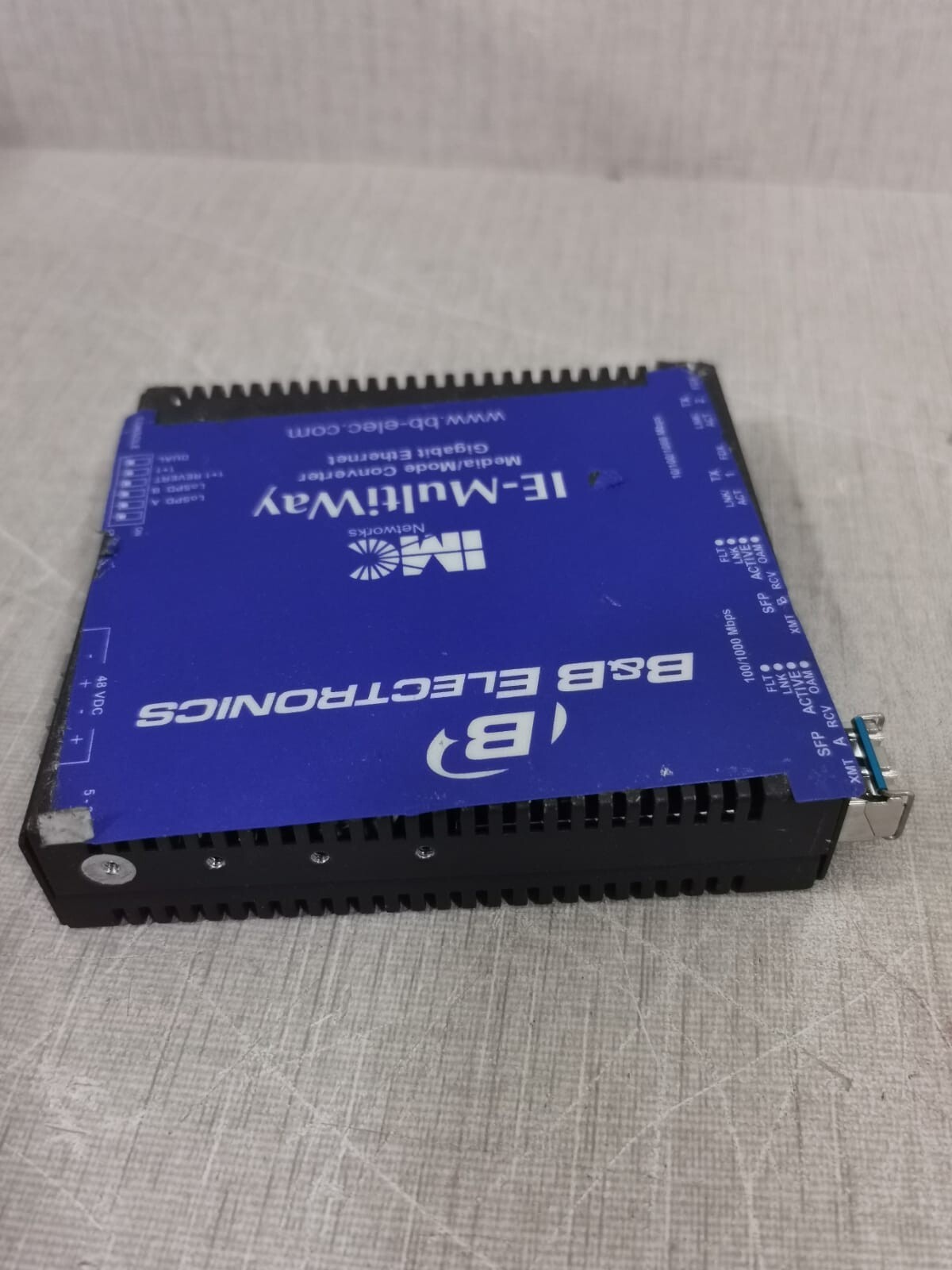 B&B ELECTRONICS IE-MULTIWAY B&B ELECTRONICS IE-MultiWay Media/Mode Converter Gigabit Ethernet 6
