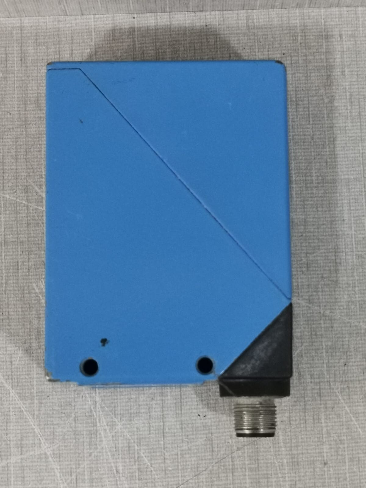 SICK WT24-2B420S22 SICK WT24-2B420S22 Photoelectric Proximity Sensor 7