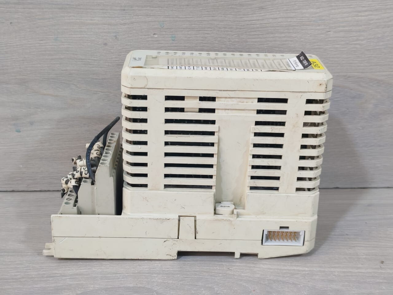 ABB 3BSE008508R1 PR:C & 3BSE008508R1 PR;F ABB DI810 3BSE008508R1 PR:C & 3BSE008508R1 PR;F DIGITAL INPUT MODULE 9