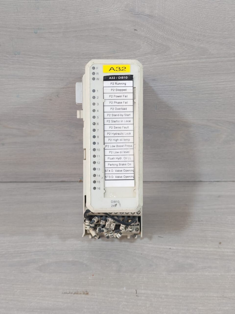 ABB DI810 3BSE008508R1 PR:C & 3BSE008508R1 PR;F DIGITAL INPUT MODULE