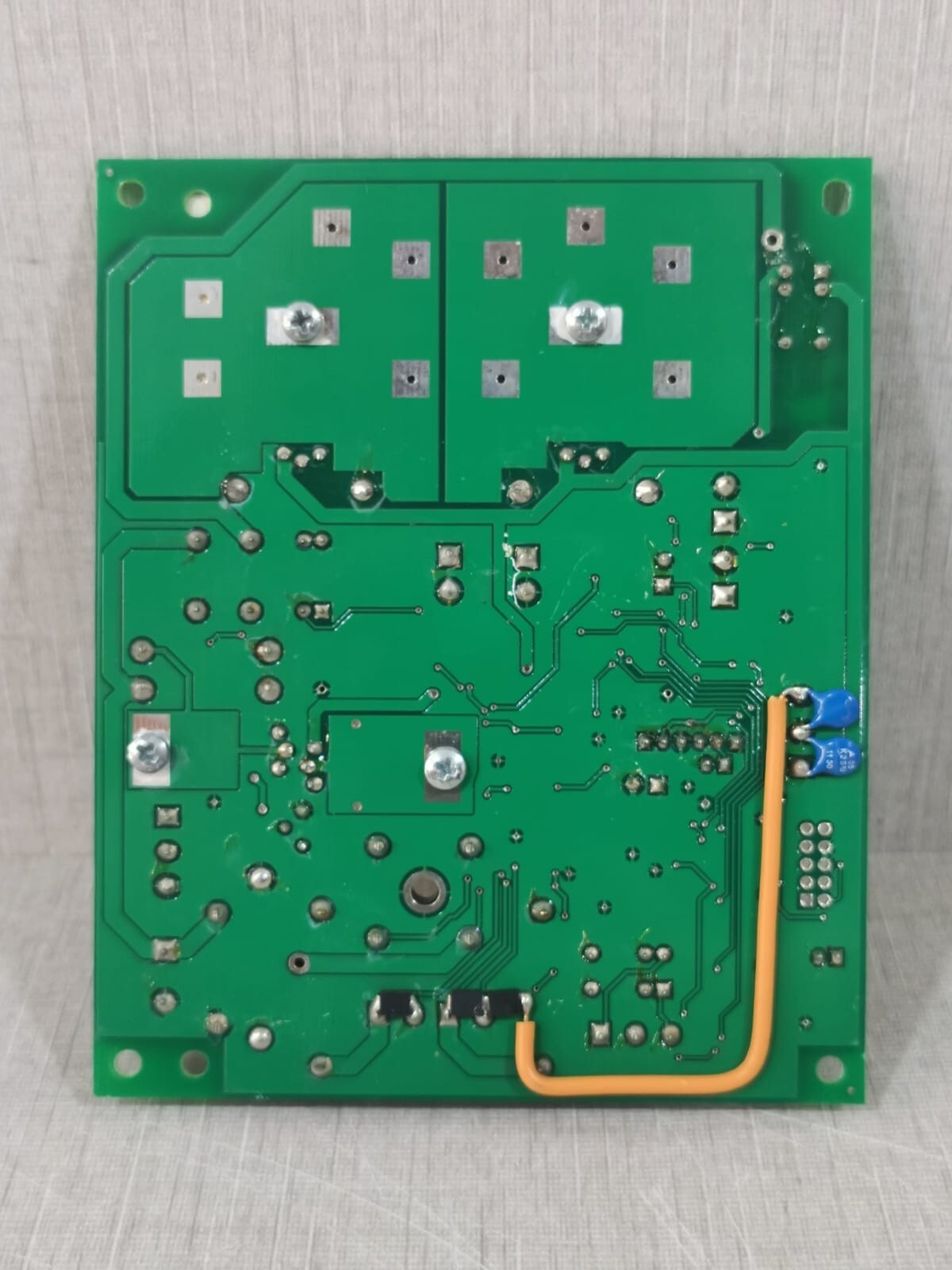 GLT Exports EN54/CTRL GLT Exports LTD. PSU-EN54/CTRL Interface Board 3