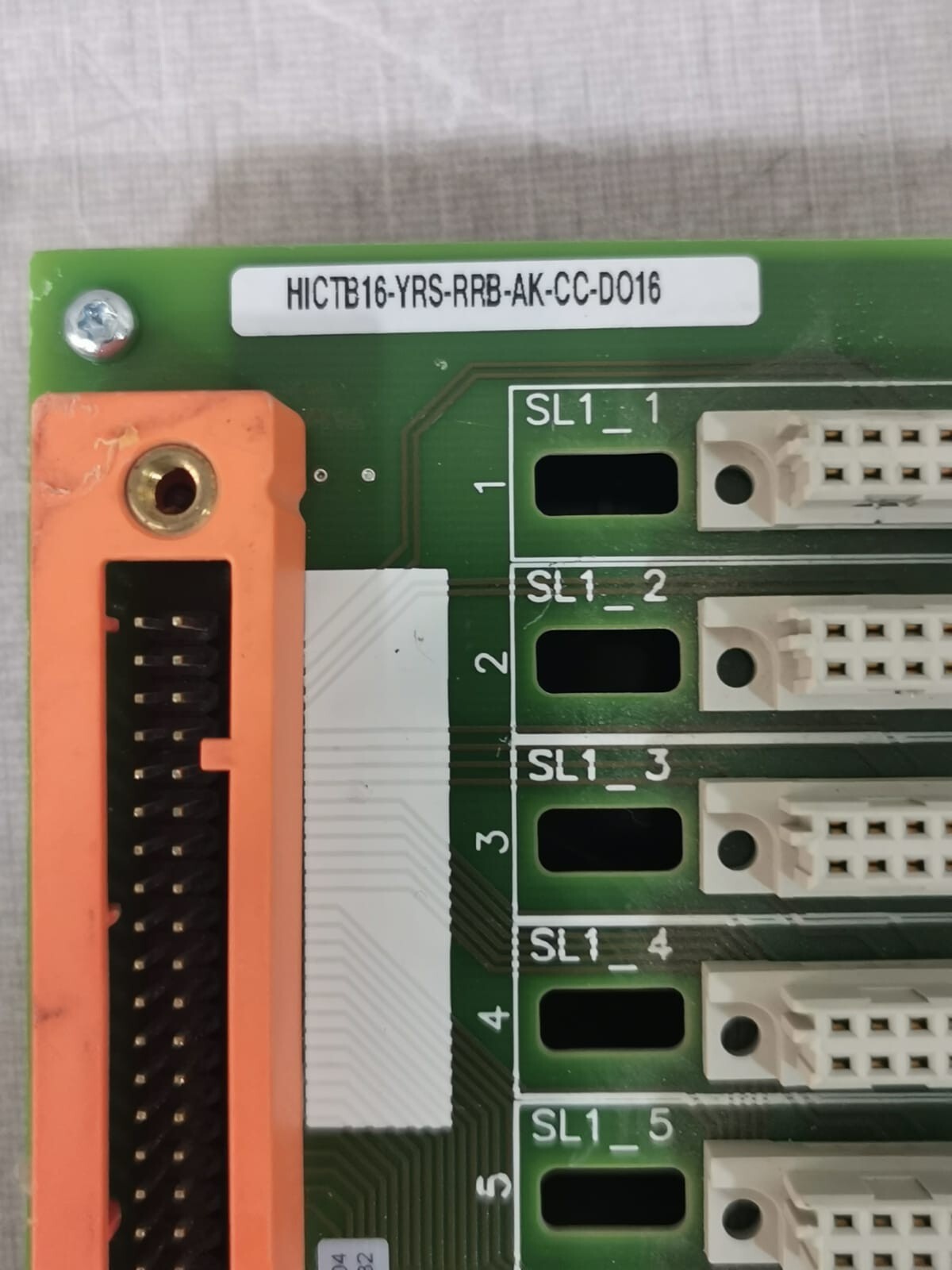 Pepperl+Fuchs HICTB16-YRS-RRB-AK-CC-DO16 Pepperl+Fuchs Termination Board HiCTB16-YRS-RRB-AK-CC-DO16 2