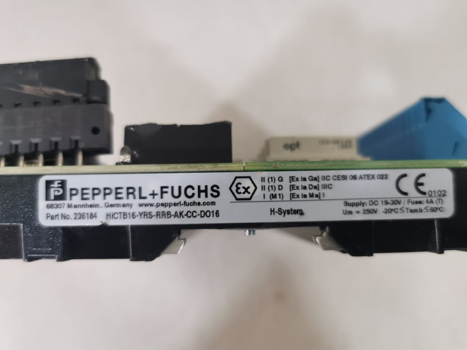 Pepperl+Fuchs HICTB16-YRS-RRB-AK-CC-DO16 Pepperl+Fuchs Termination Board HiCTB16-YRS-RRB-AK-CC-DO16 3