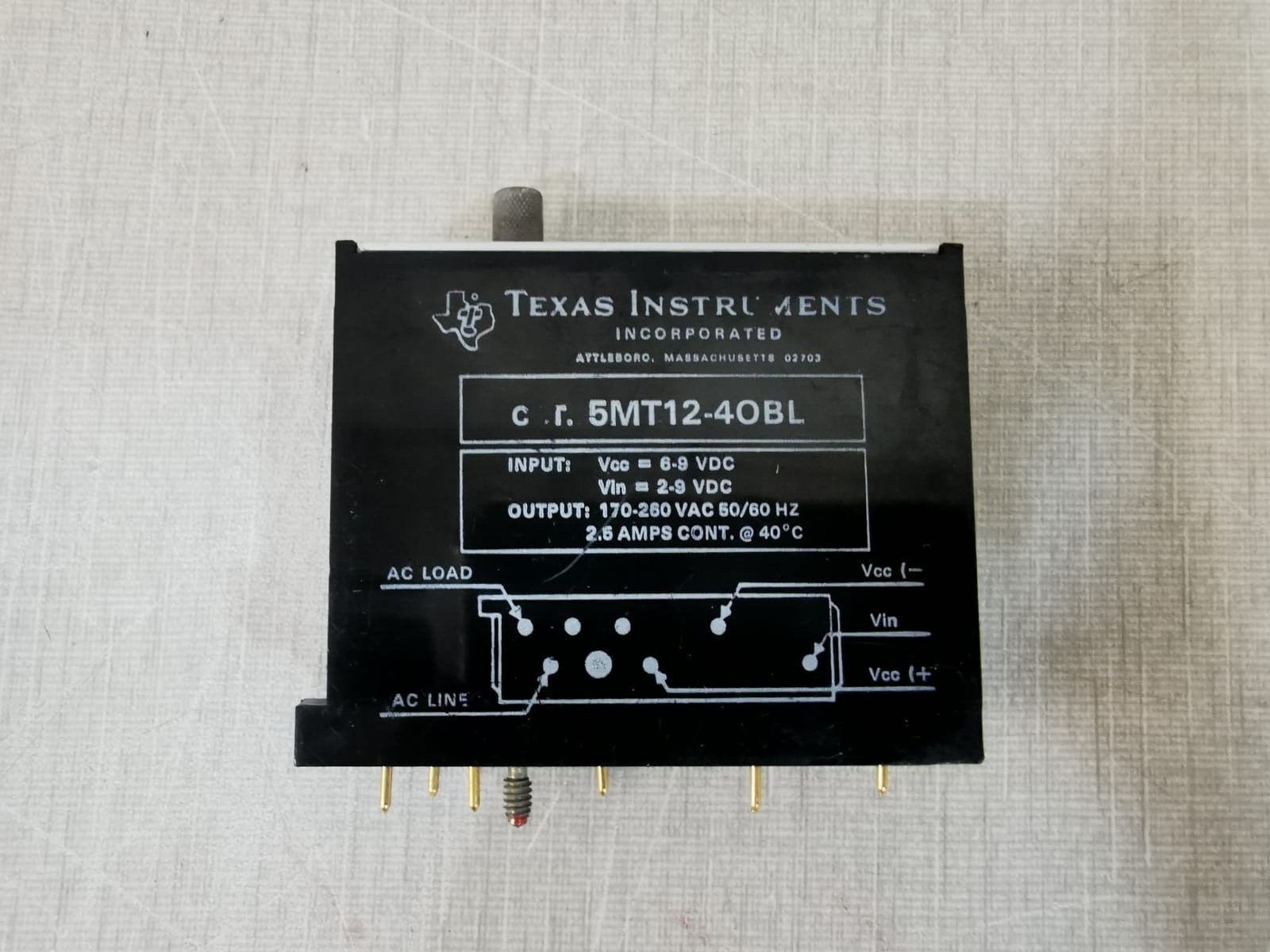 Texas Instruments 5MT12-40BL 5MT12-40BL Texas Instruments CAT Output Module 170-260VAC 2