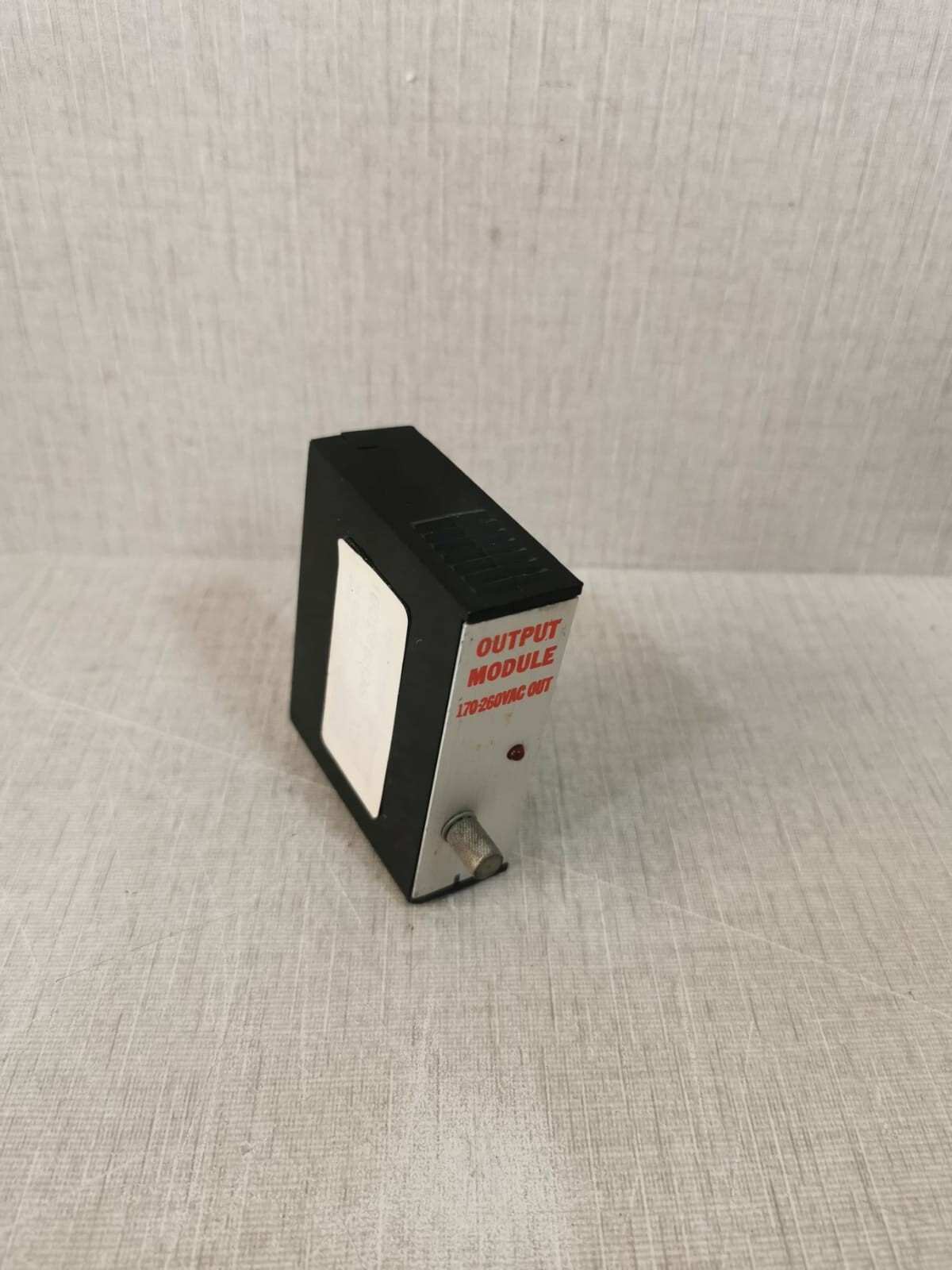 Texas Instruments 5MT12-40BL 5MT12-40BL Texas Instruments CAT Output Module 170-260VAC 5