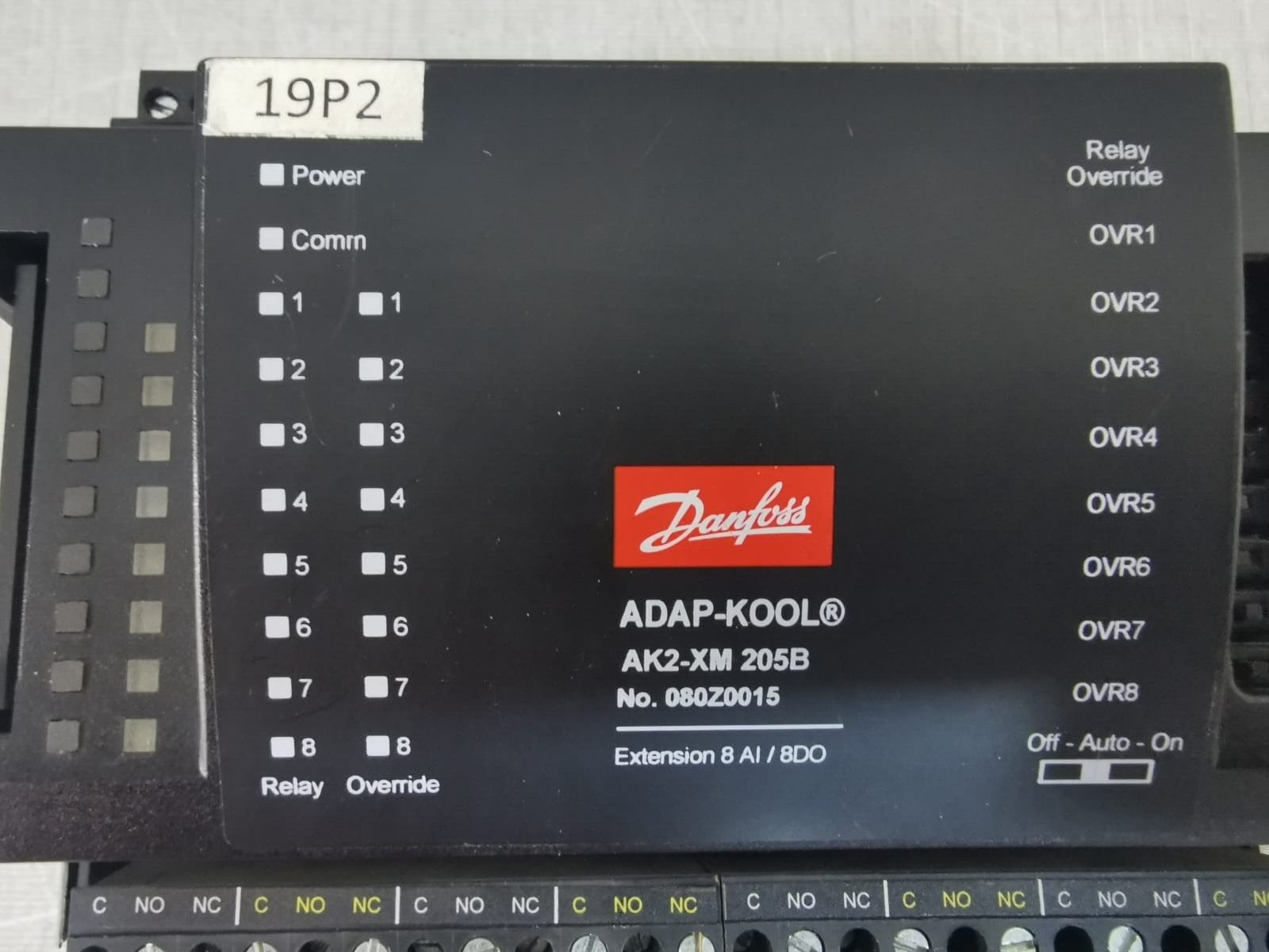 Danfoss AK2-XM 205B Danfoss ADAP-KOOL AK2-XM 205B Extension (8AI/8DO) I/O Module 080Z0015 2
