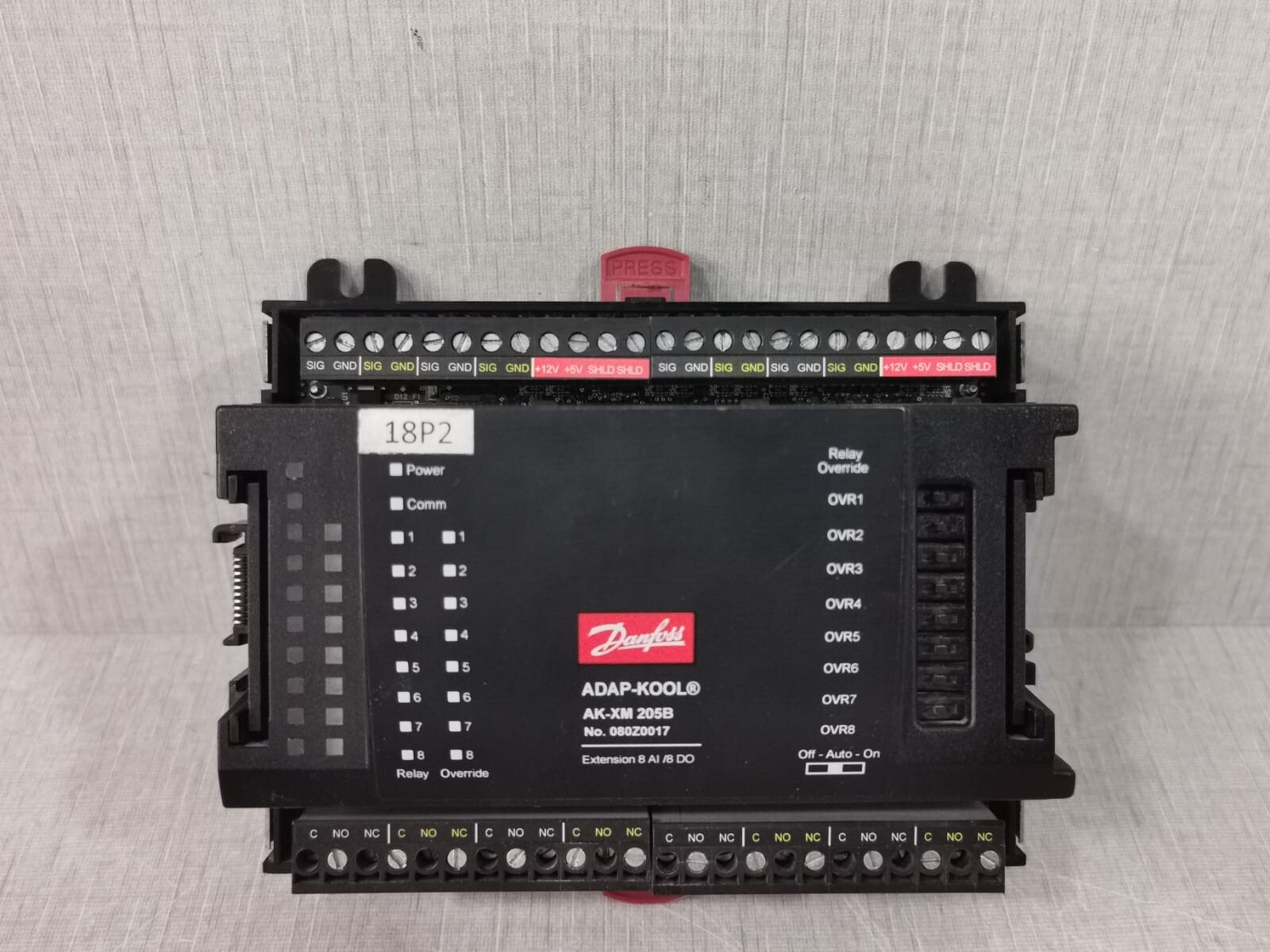 Danfoss ADAP-KOOL AK-XM 205B Extension (8AI/8DO) I/O Module 080Z0017